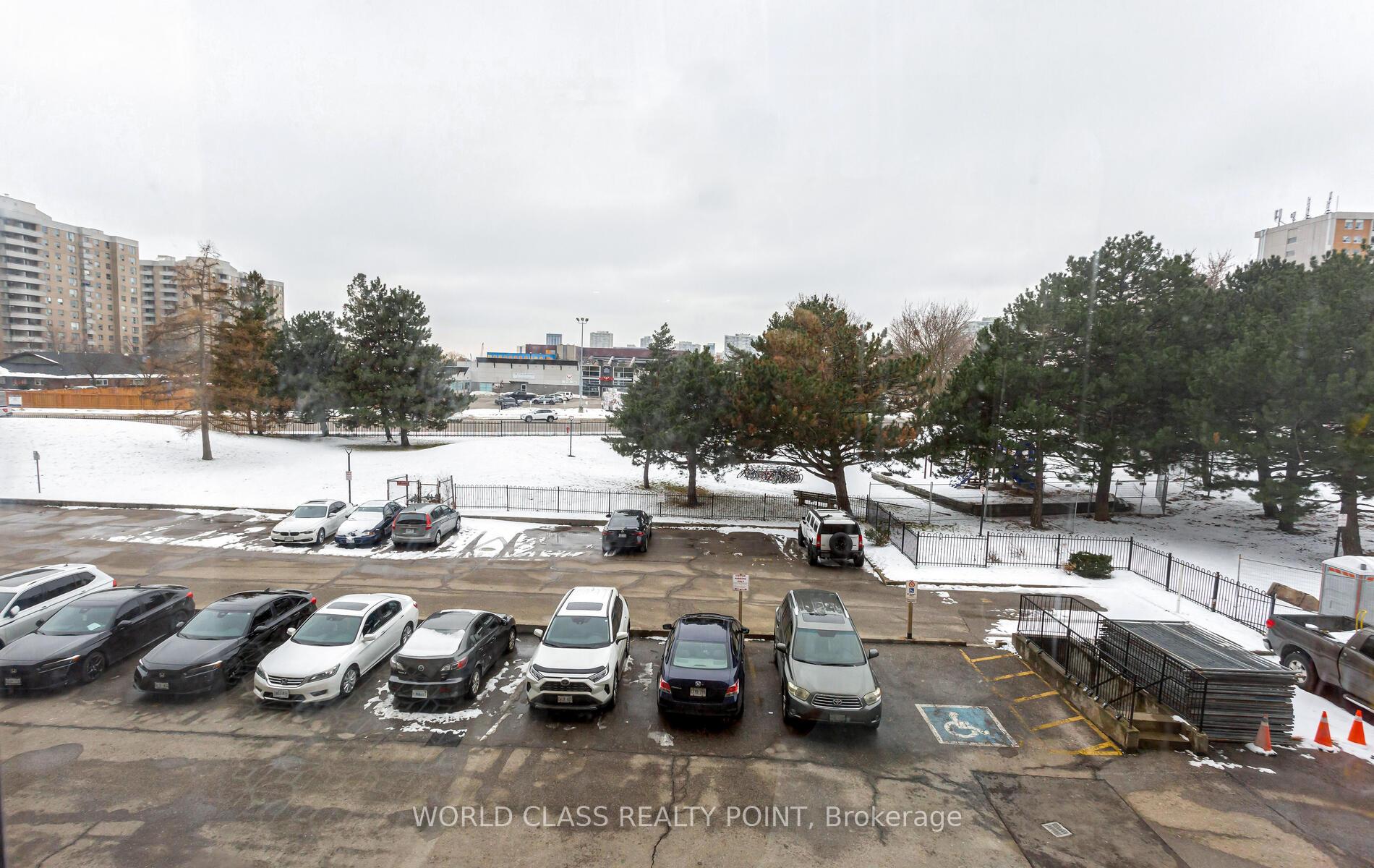 Photo 36 of Unit 310, 15 Kensington Road W, Brampton, Queen Street Corridor — HOMEH