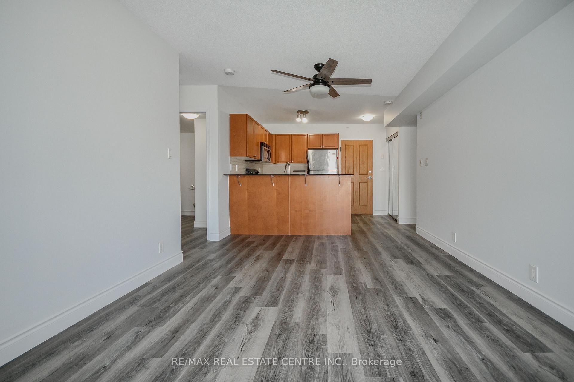 Photo 11 of Unit 405, 8 Harris Street, Cambridge — HOMEH