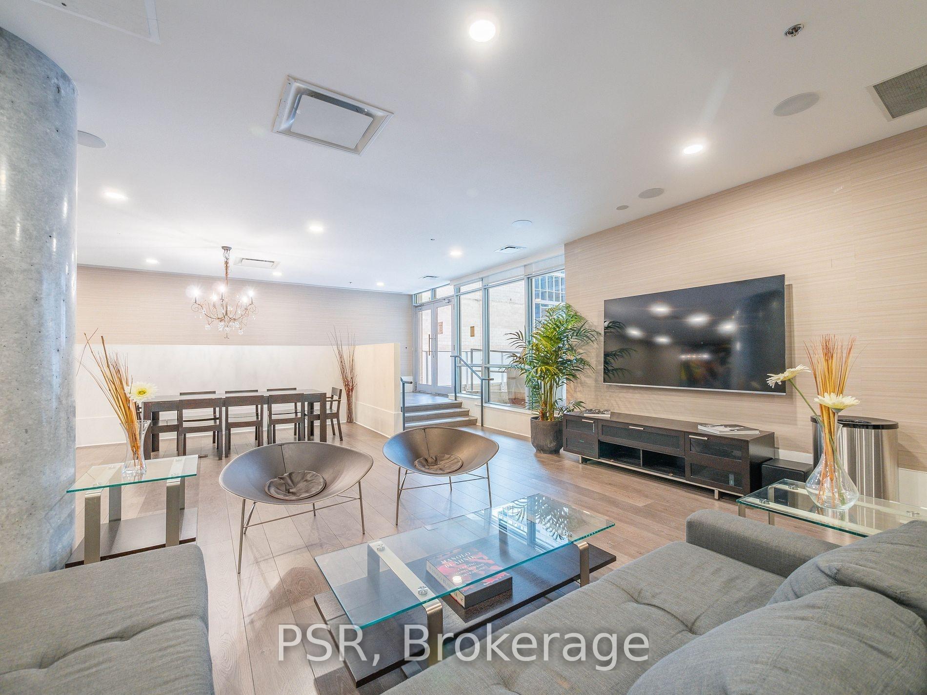 Photo 10 of Unit 701, 375 King Street W, Toronto, Waterfront Communities — HOMEH