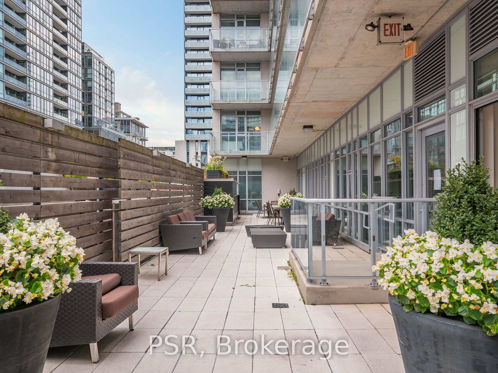 Photo 11 of Unit 701, 375 King Street W, Toronto, Waterfront Communities — HOMEH