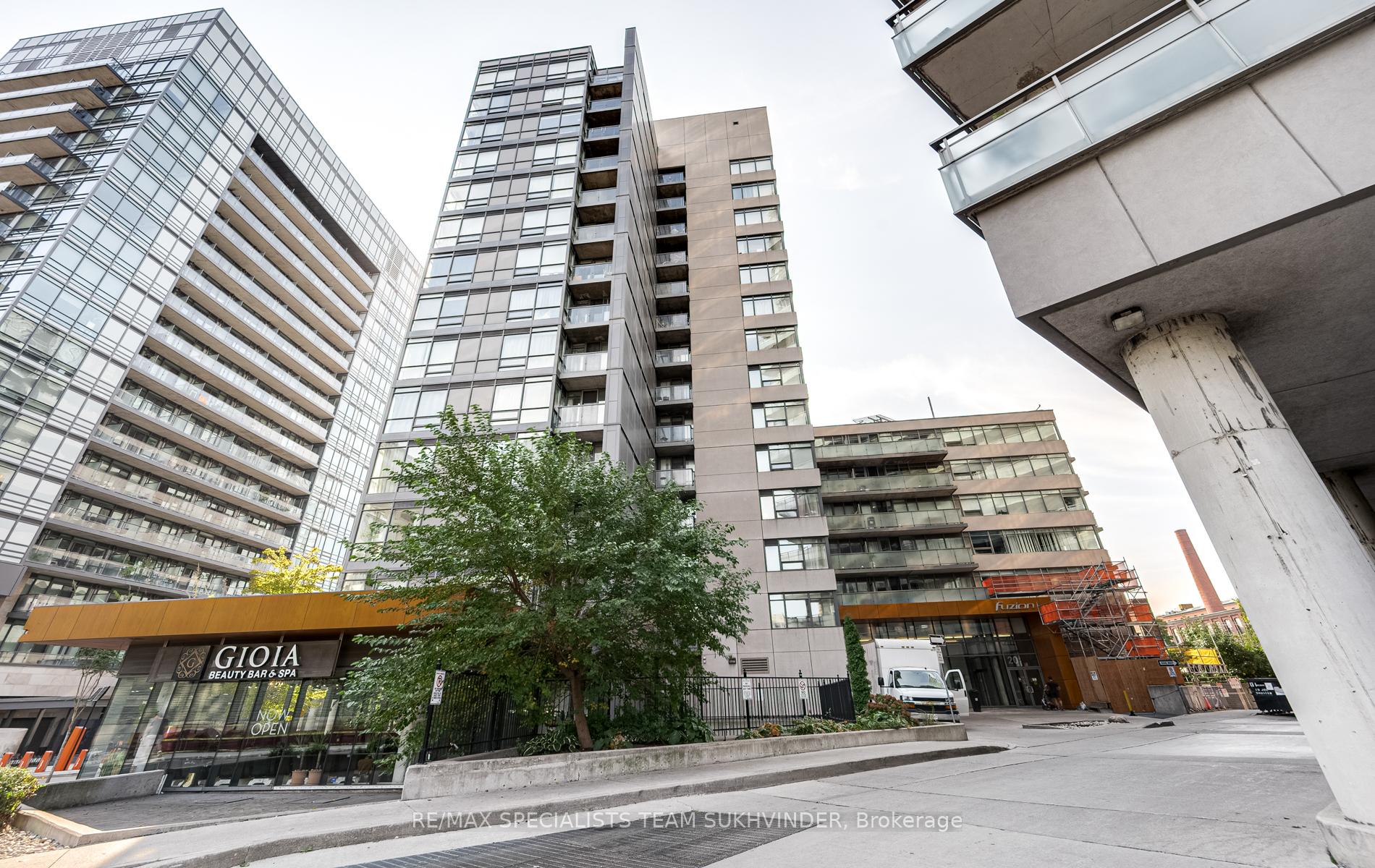 Photo 17 of Unit 408, 20 Joe Shuster Way, Toronto, Niagara — HOMEH