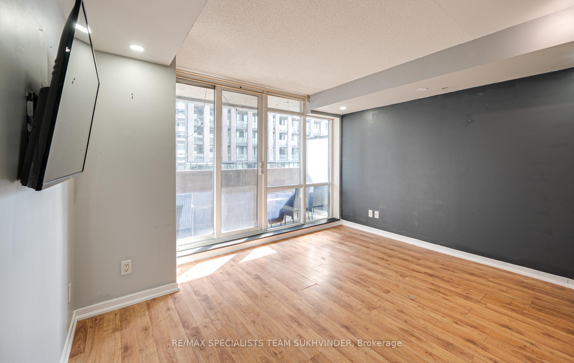 Photo 15 of Unit 408, 20 Joe Shuster Way, Toronto, Niagara — HOMEH