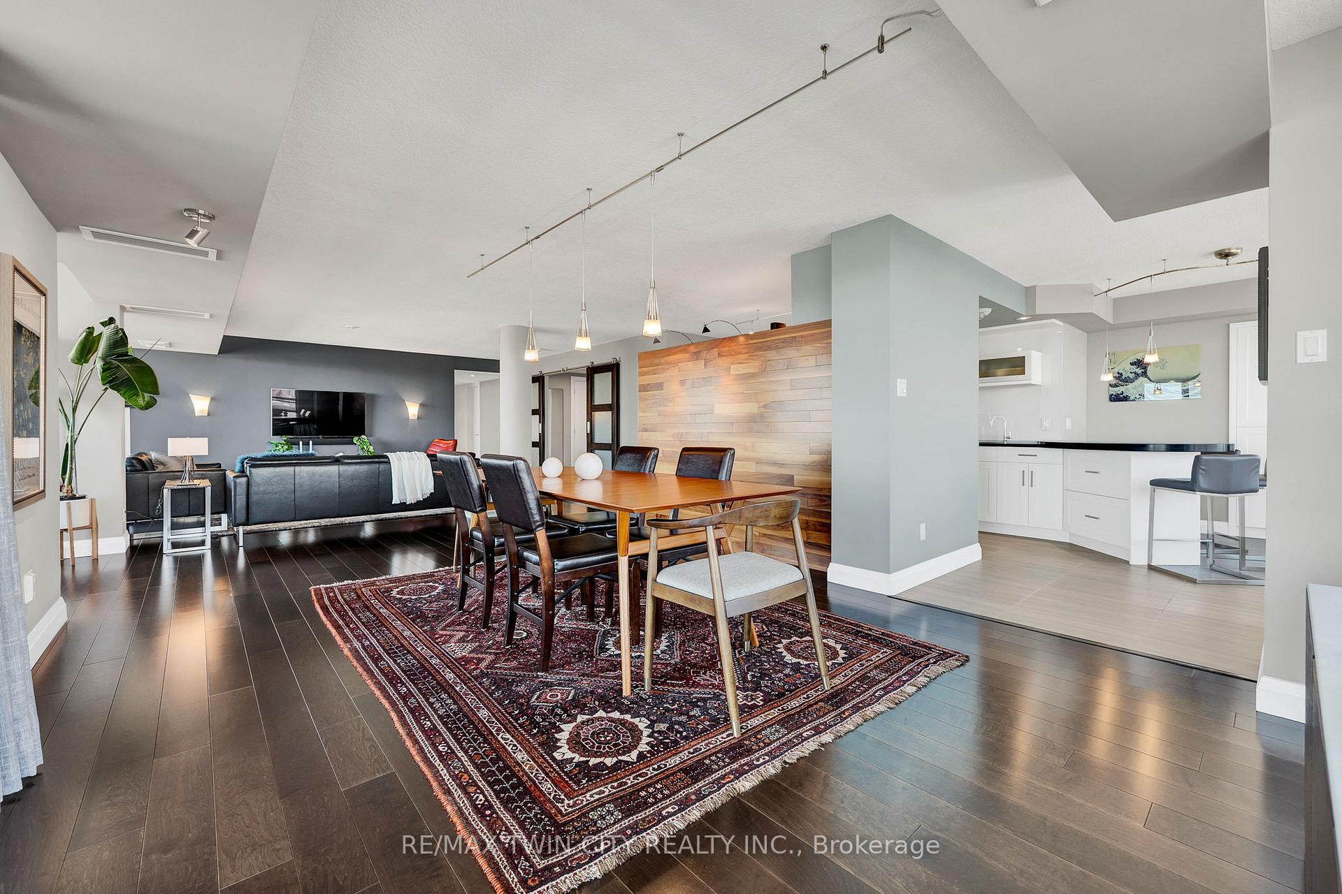 Photo 10 of Unit 2304, 6 Willow Street, Waterloo — HOMEH