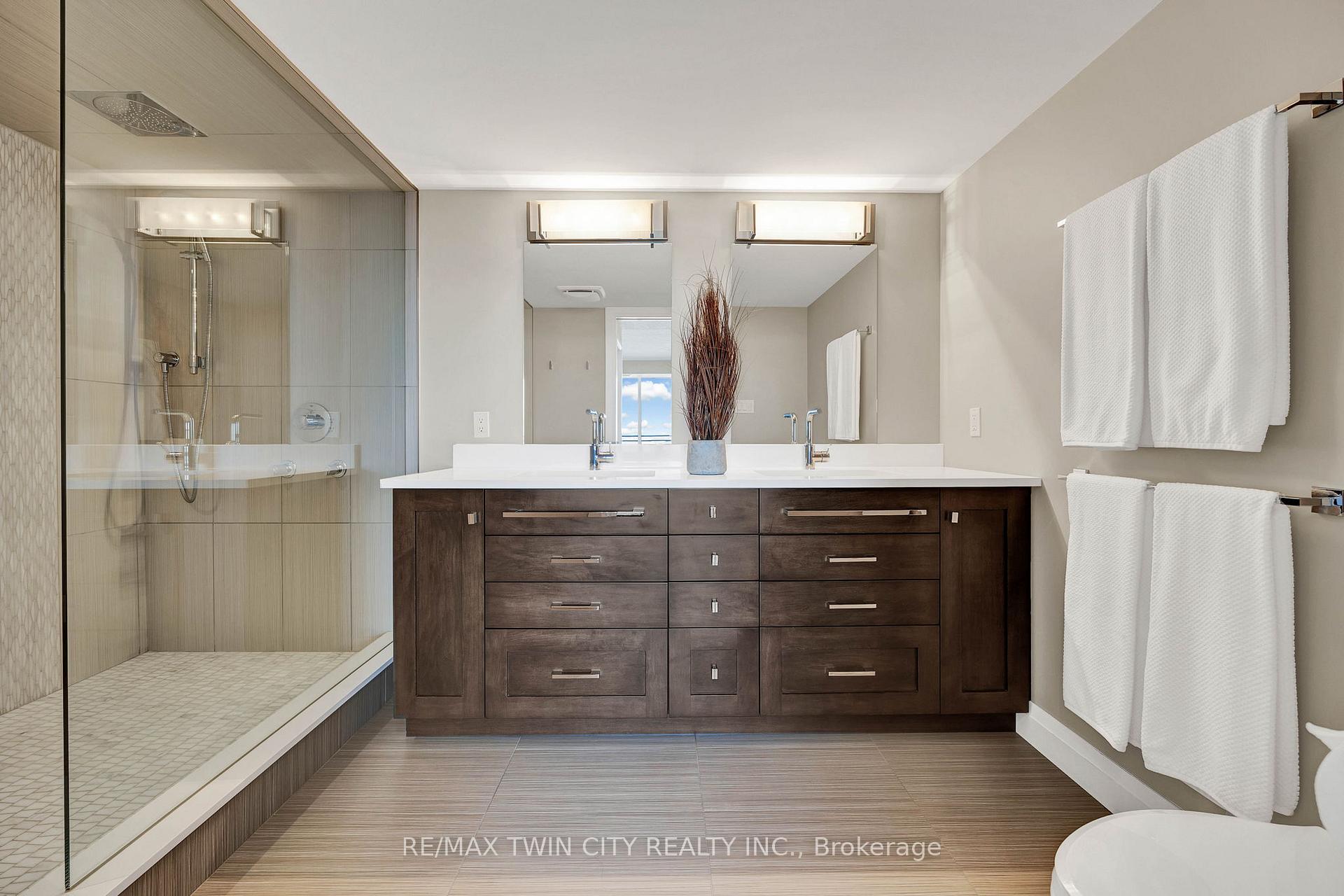 Photo 23 of Unit 2304, 6 Willow Street, Waterloo — HOMEH