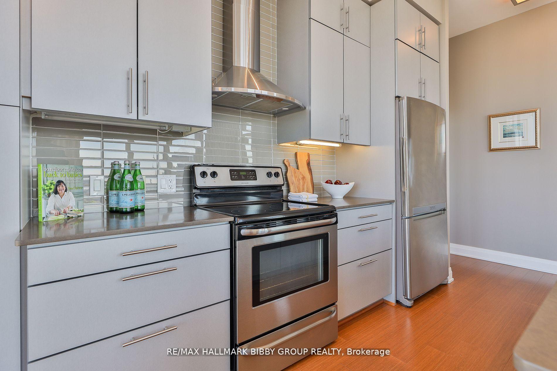 Photo 7 of Unit PH06, 530 St Clair Avenue W, Toronto, Humewood-Cedarvale — HOMEH