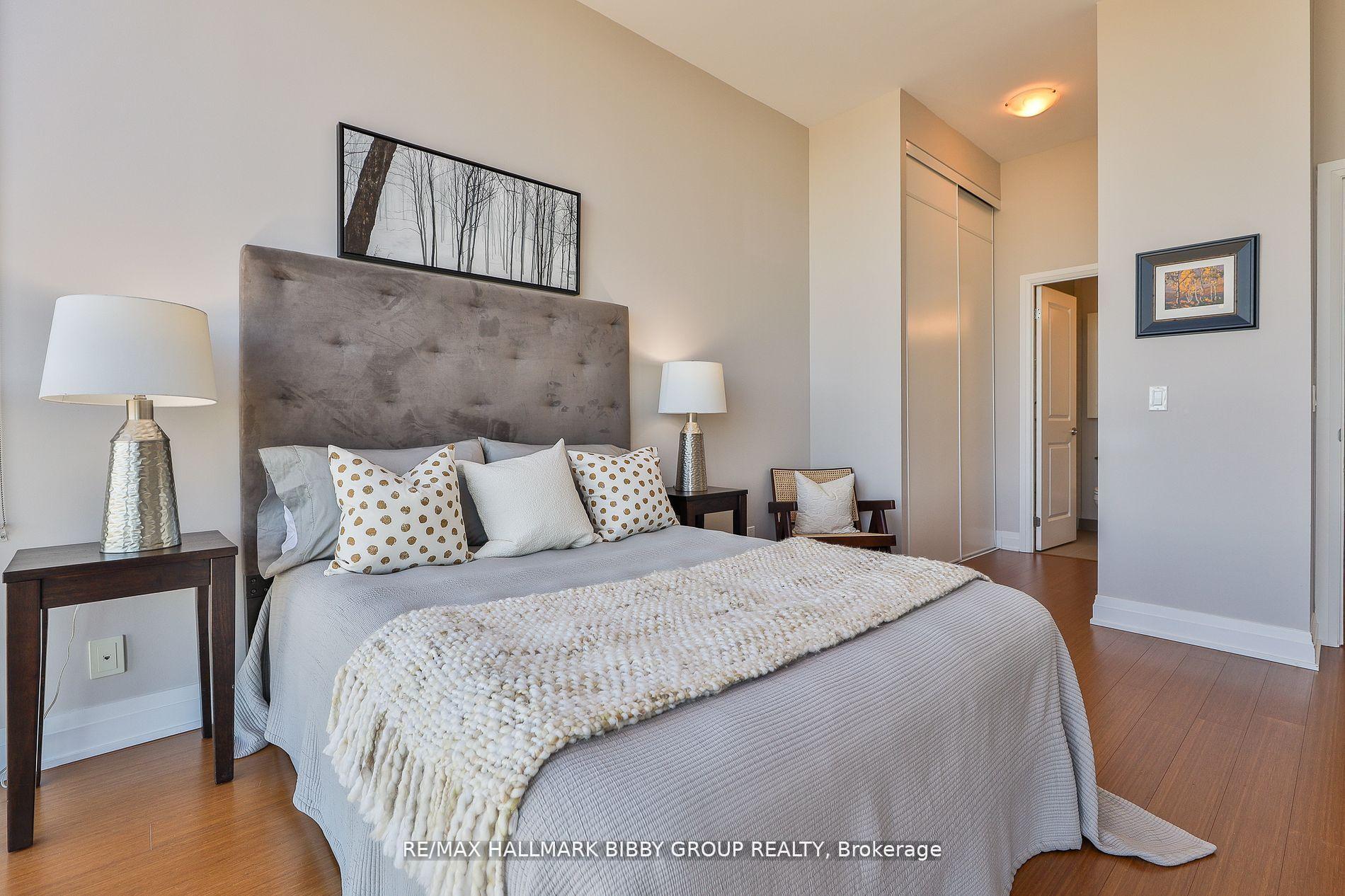 Photo 5 of Unit PH06, 530 St Clair Avenue W, Toronto, Humewood-Cedarvale — HOMEH