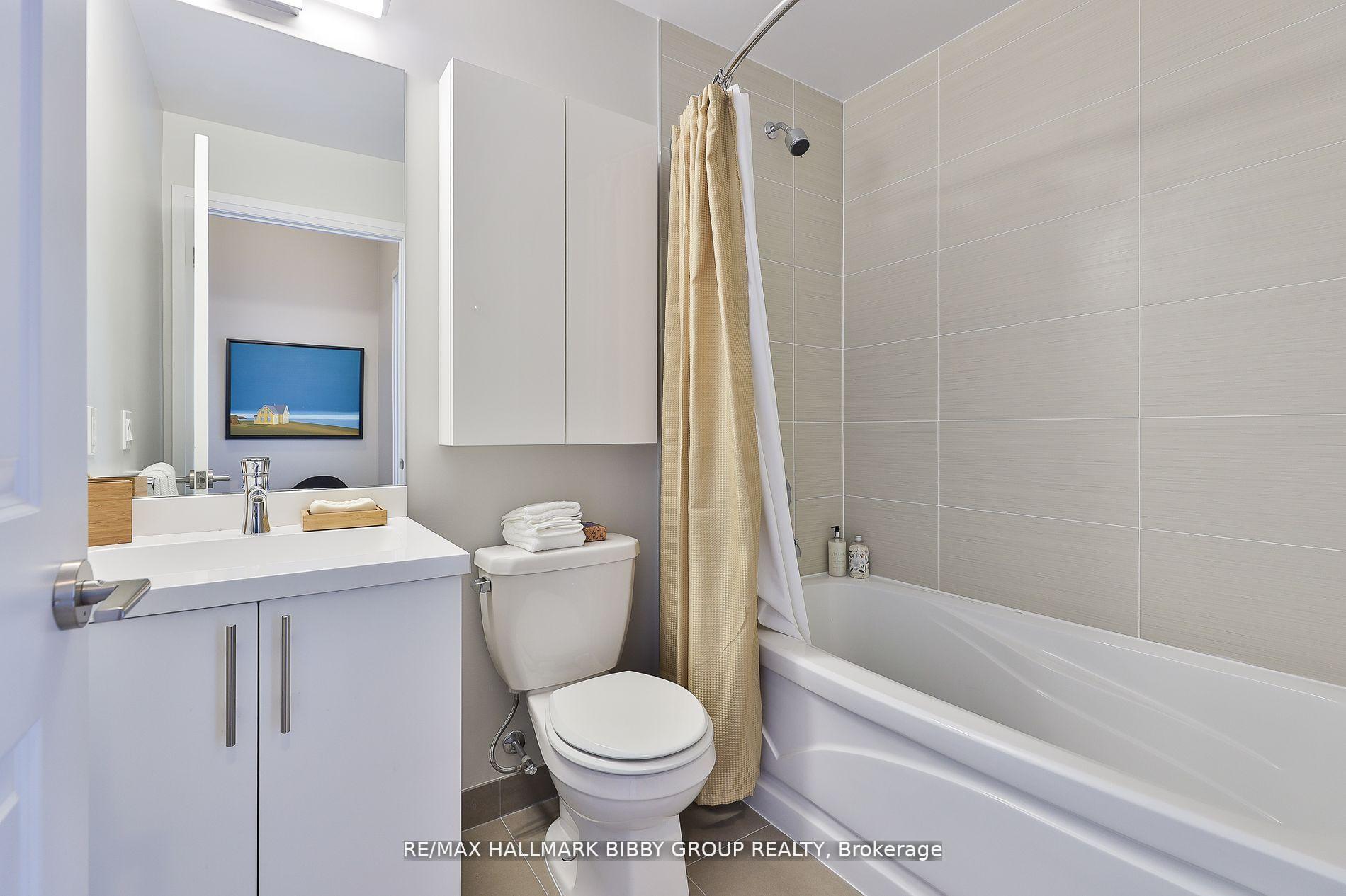Photo 15 of Unit PH06, 530 St Clair Avenue W, Toronto, Humewood-Cedarvale — HOMEH