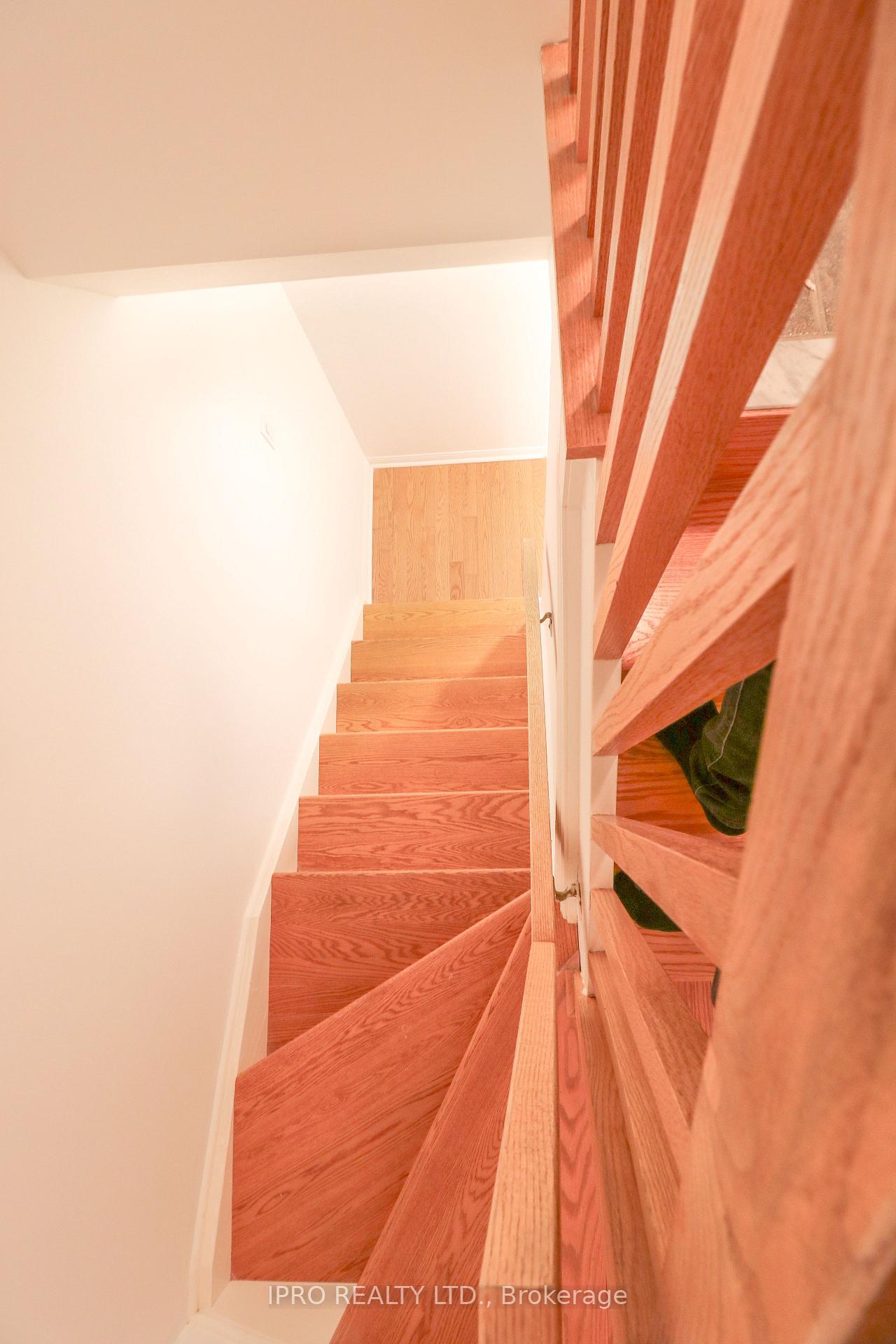 Photo 29 of Unit 304, 3 Shank Street, Toronto, Niagara — HOMEH