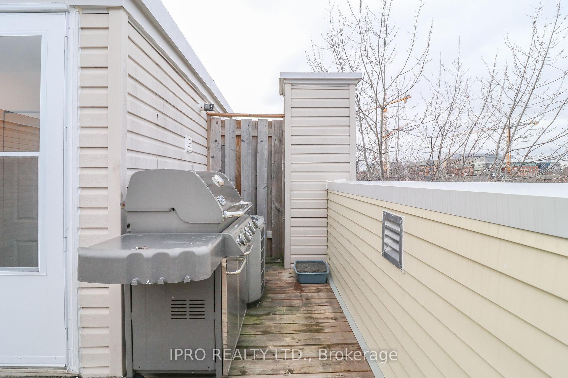 Photo 31 of Unit 304, 3 Shank Street, Toronto, Niagara — HOMEH