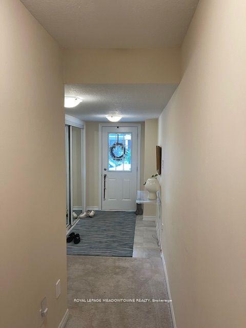 Photo 2 of Unit 28, 88 Decorso Drive, Guelph, Kortright East — HOMEH