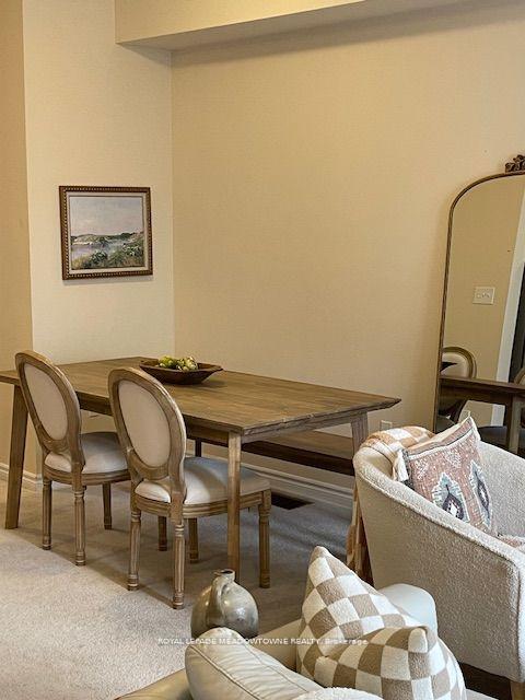Photo 13 of Unit 28, 88 Decorso Drive, Guelph, Kortright East — HOMEH