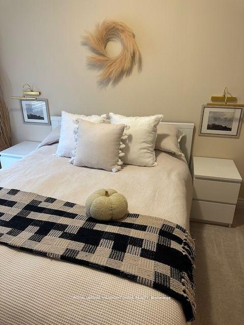 Photo 6 of Unit 28, 88 Decorso Drive, Guelph, Kortright East — HOMEH