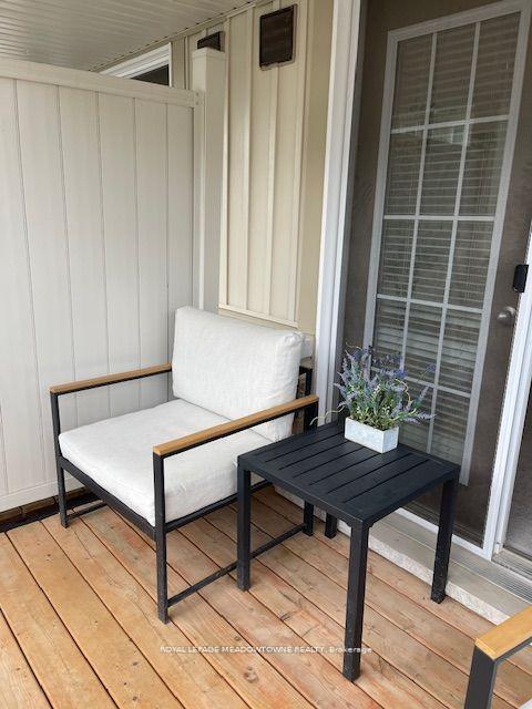 Photo 9 of Unit 28, 88 Decorso Drive, Guelph, Kortright East — HOMEH