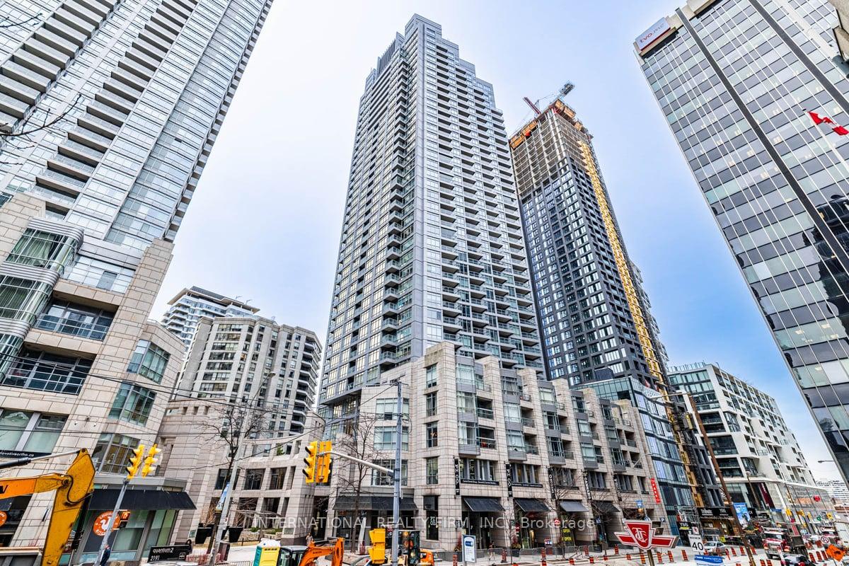 Photo 11 of Unit 2109, 2181 Yonge Street, Toronto, Mount Pleasant West — HOMEH