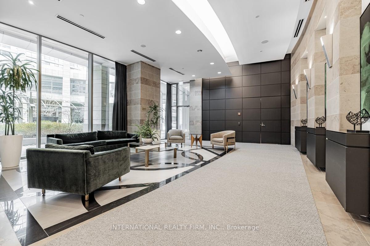 Photo 3 of Unit 2109, 2181 Yonge Street, Toronto, Mount Pleasant West — HOMEH