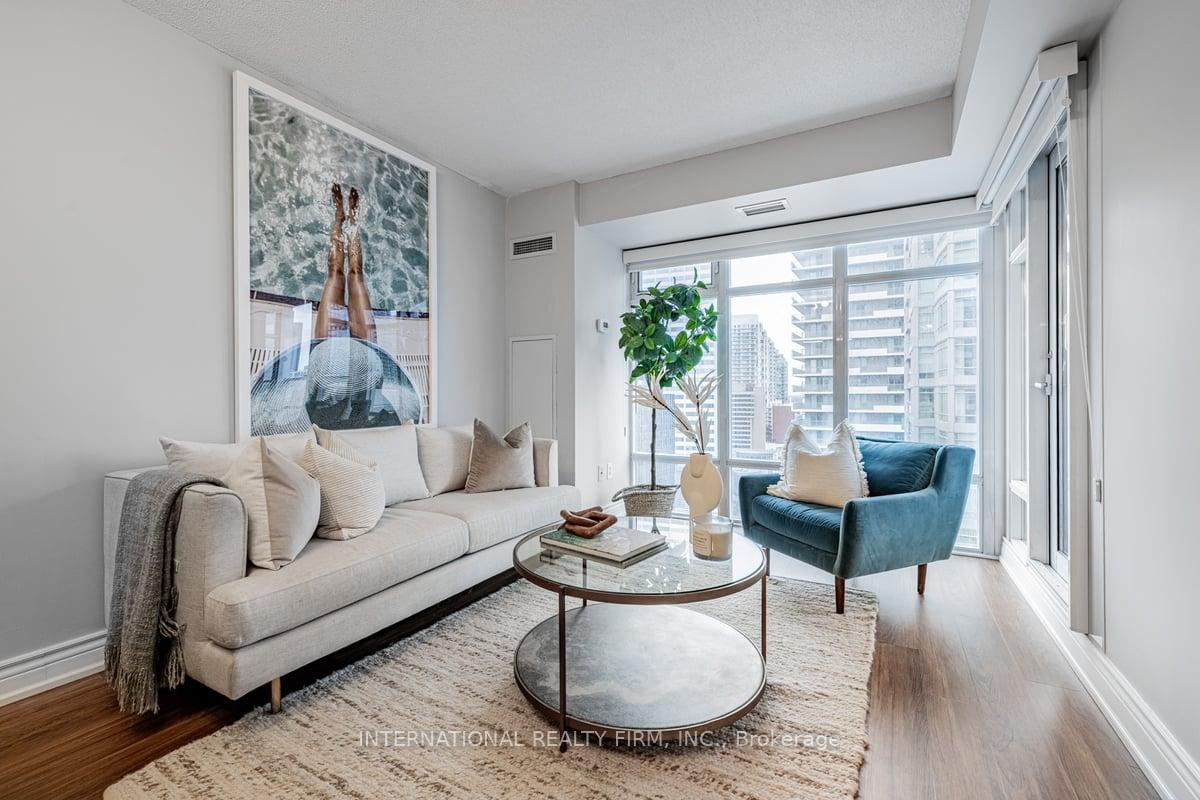 Photo 18 of Unit 2109, 2181 Yonge Street, Toronto, Mount Pleasant West — HOMEH