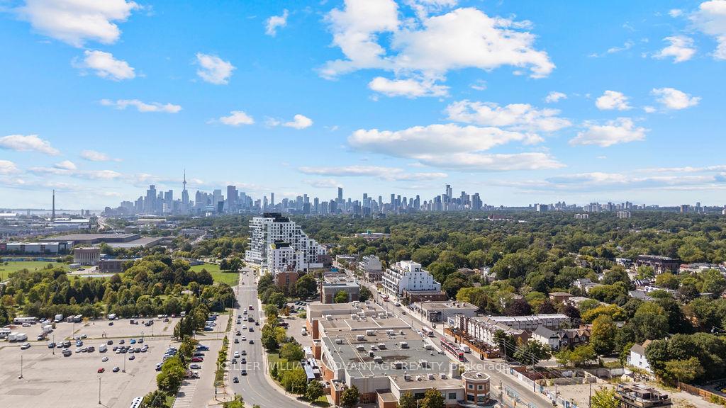 Photo 17 of Unit 421, 1630 Queen Street E, Toronto, The Beaches — HOMEH