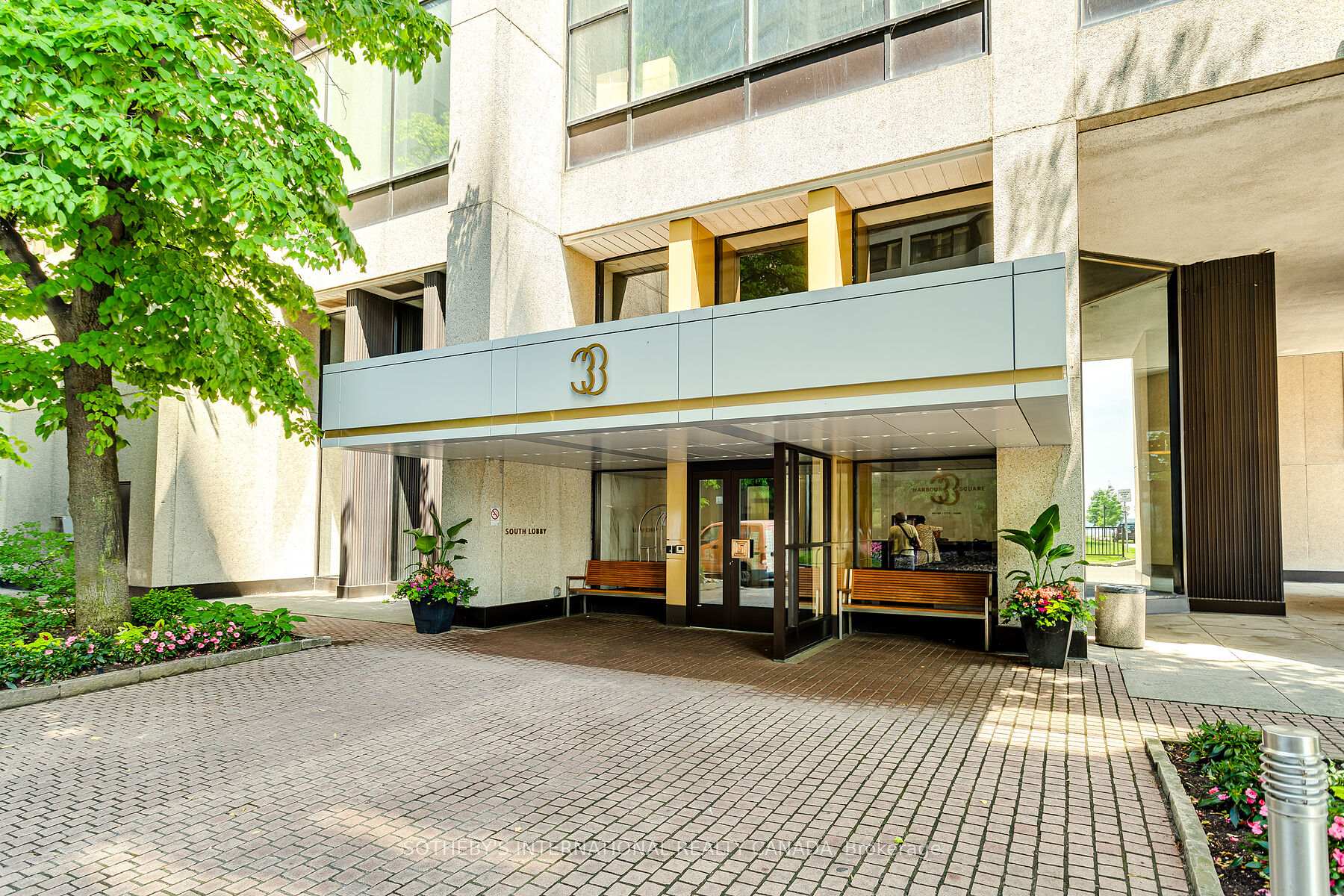 Photo 7 of Unit 3408, 33 Harbour Square, Toronto, Waterfront Communities — HOMEH