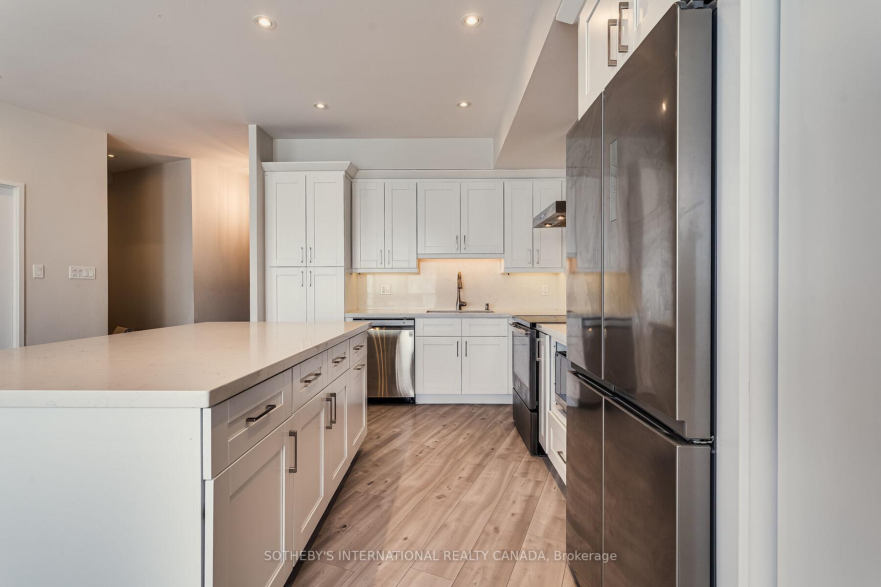 Photo 37 of Unit 3408, 33 Harbour Square, Toronto, Waterfront Communities — HOMEH