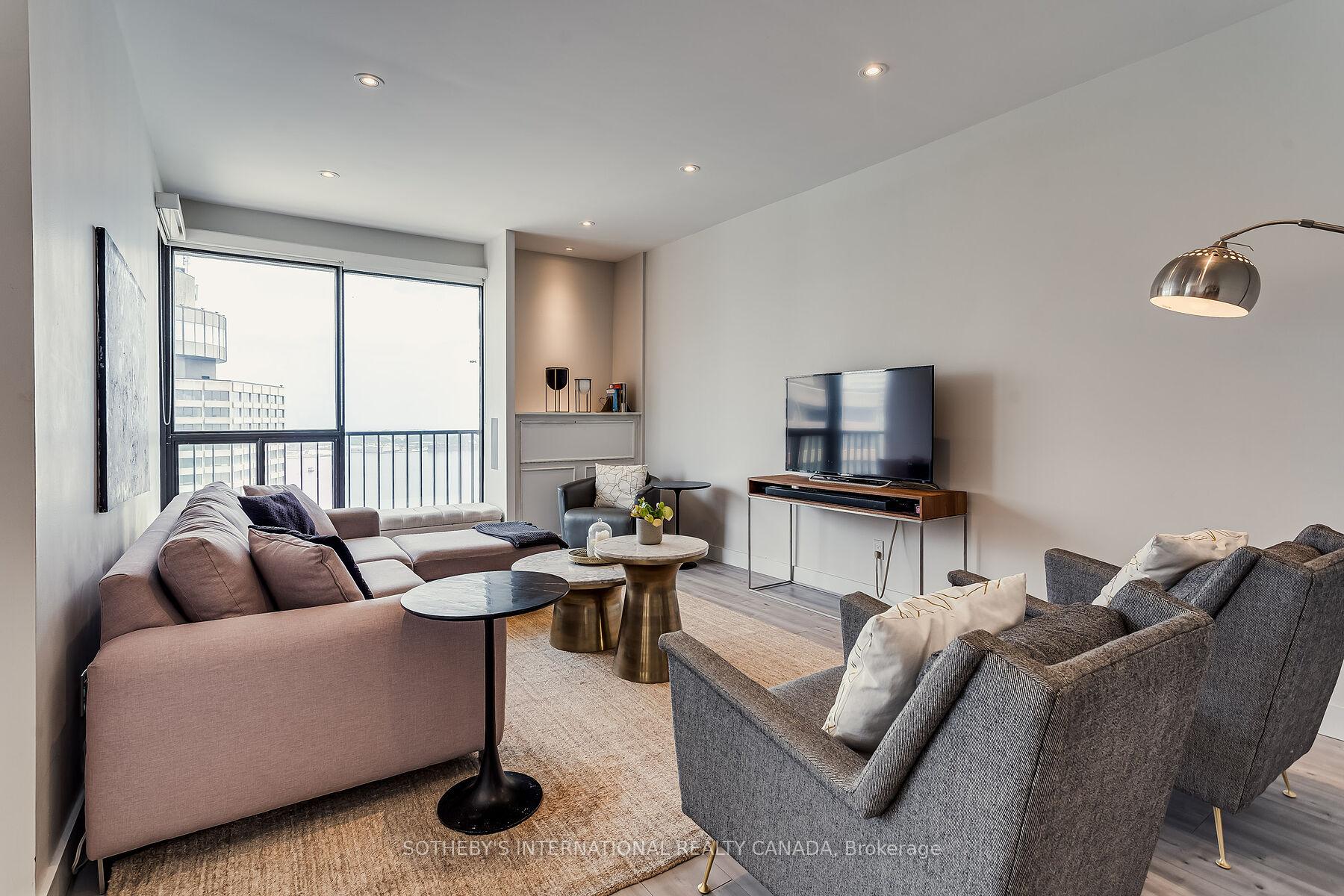 Photo 36 of Unit 3408, 33 Harbour Square, Toronto, Waterfront Communities — HOMEH