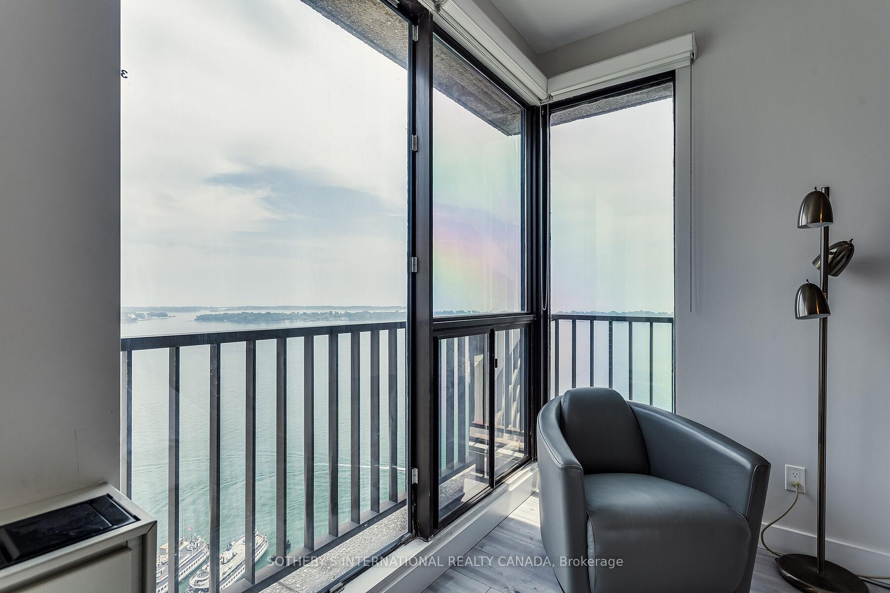 Photo 21 of Unit 3408, 33 Harbour Square, Toronto, Waterfront Communities — HOMEH