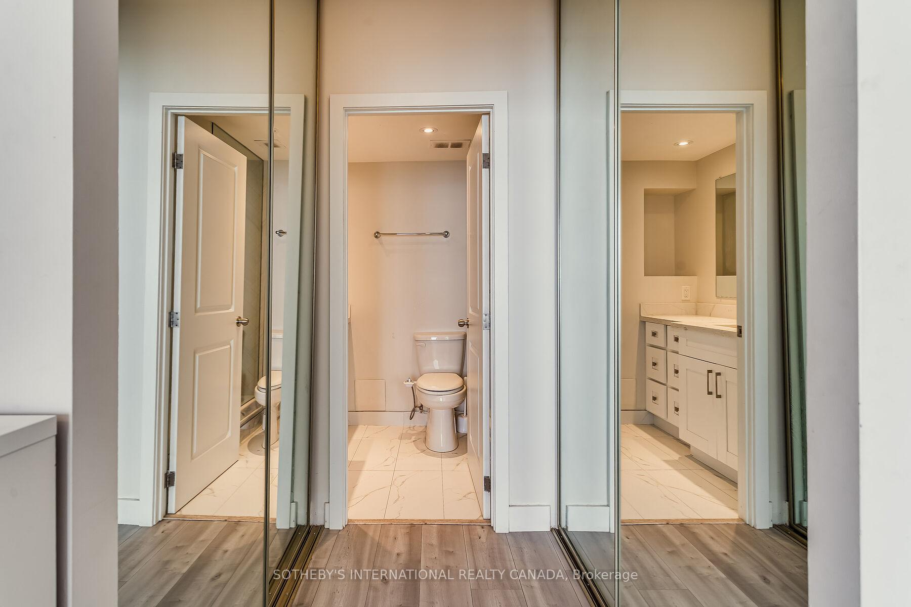 Photo 19 of Unit 3408, 33 Harbour Square, Toronto, Waterfront Communities — HOMEH