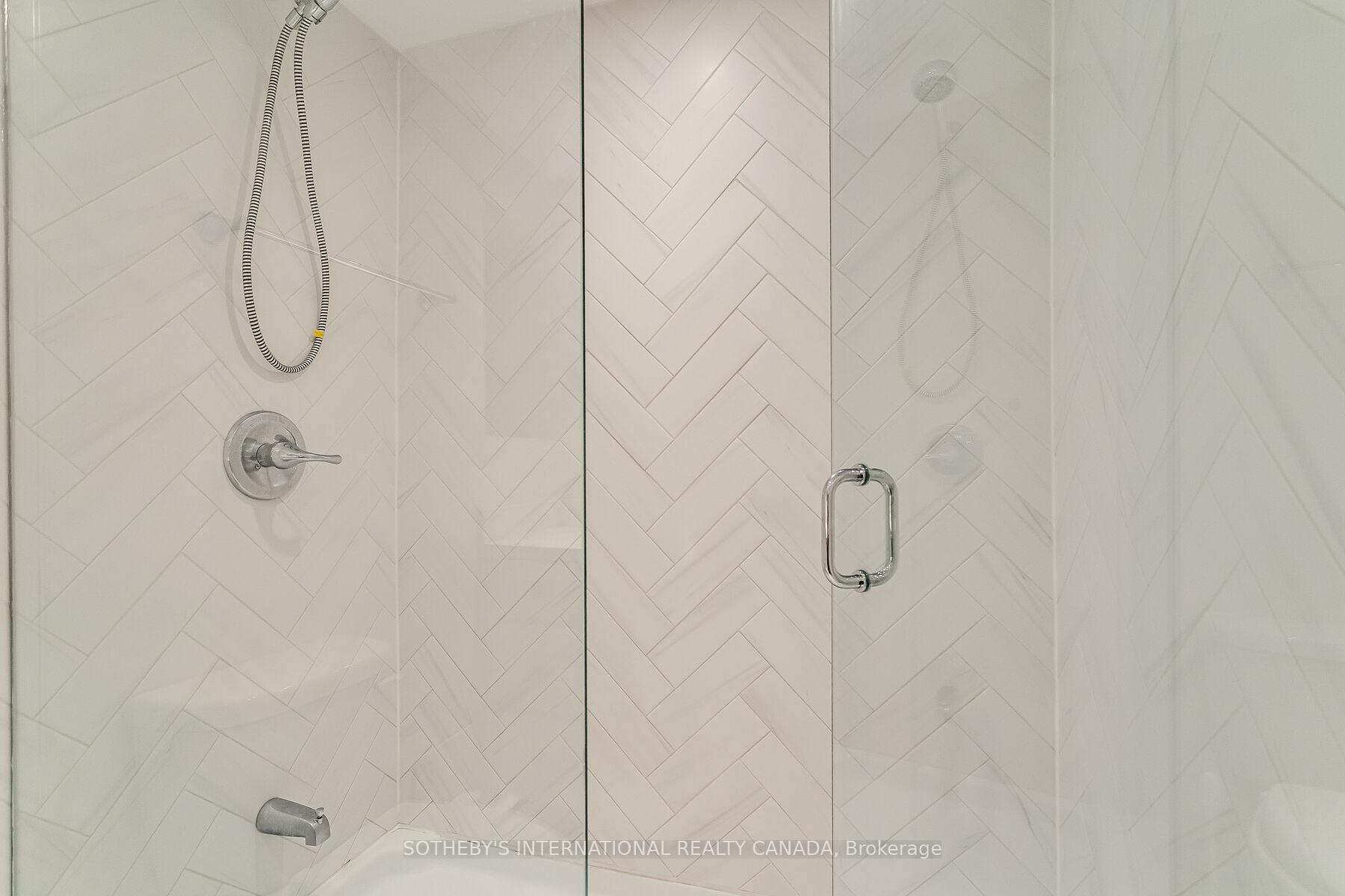 Photo 24 of Unit 3408, 33 Harbour Square, Toronto, Waterfront Communities — HOMEH