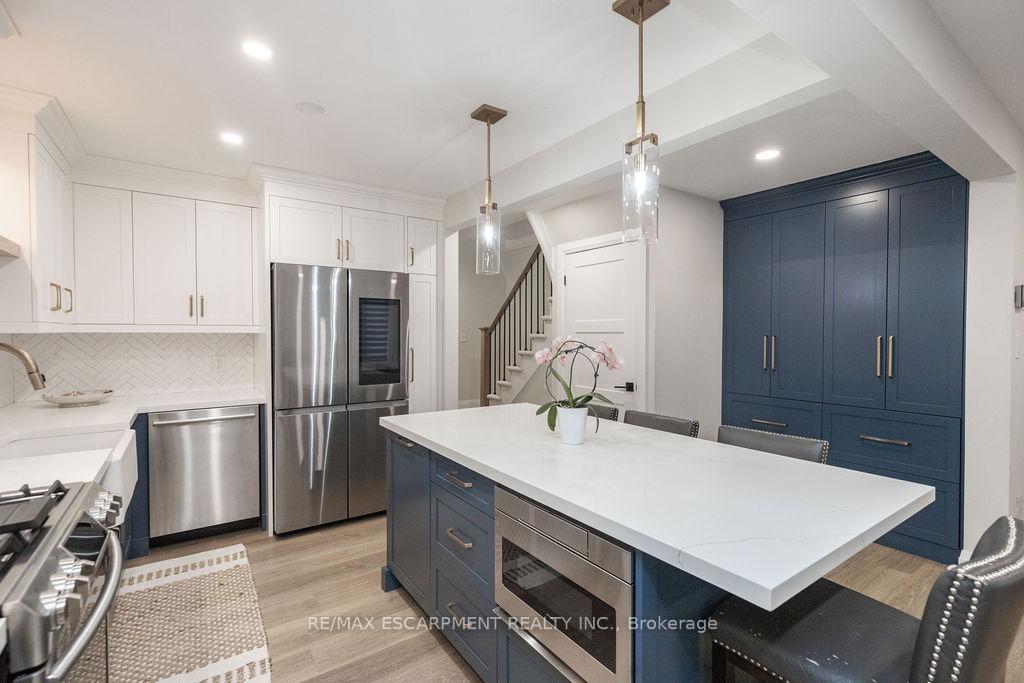 Photo 20 of Unit 22, 1809 Upper Wentworth Street, Hamilton, Allison — HOMEH