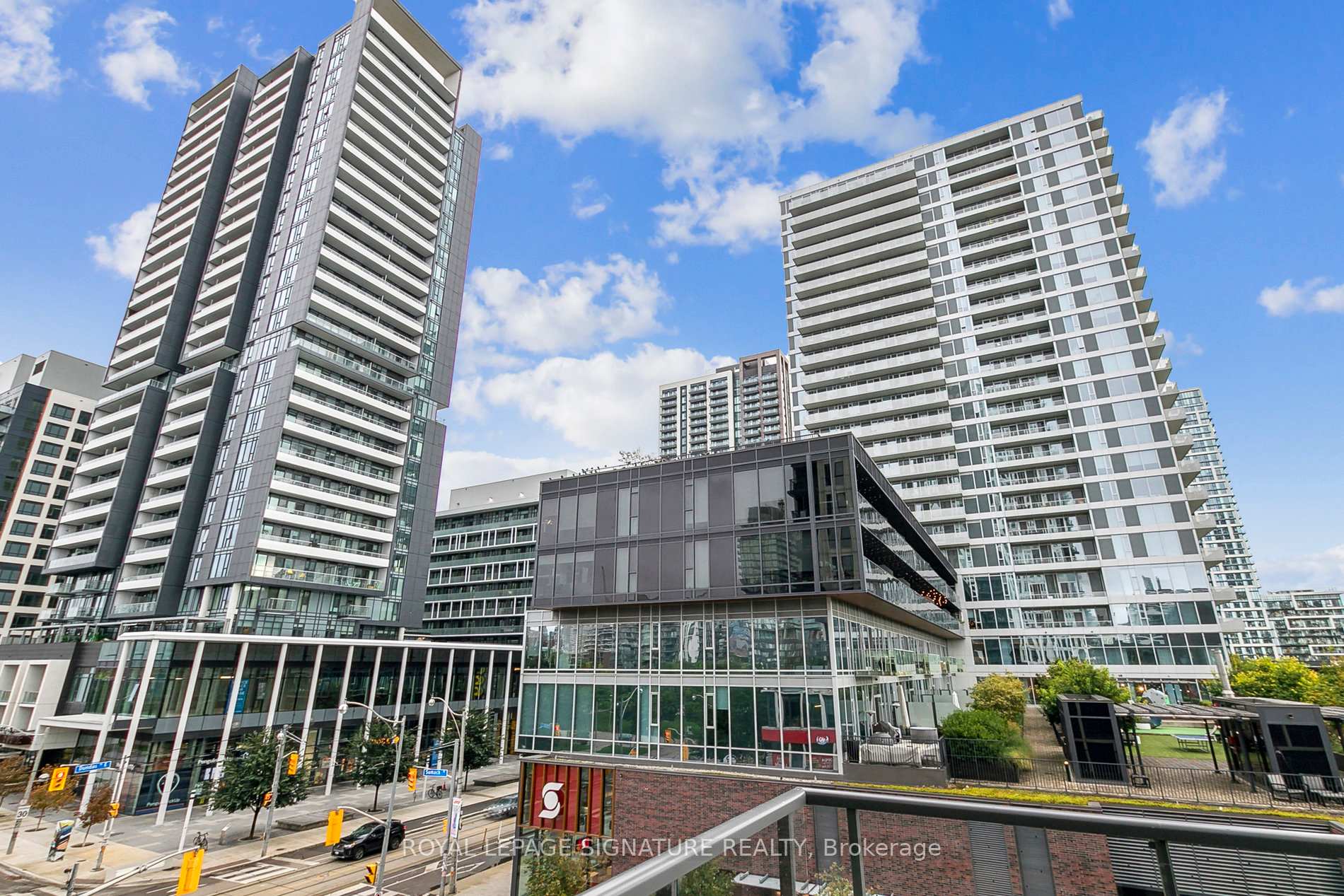 Photo 12 of Unit 401, 170 Sumach Street, Toronto, Regent Park — HOMEH