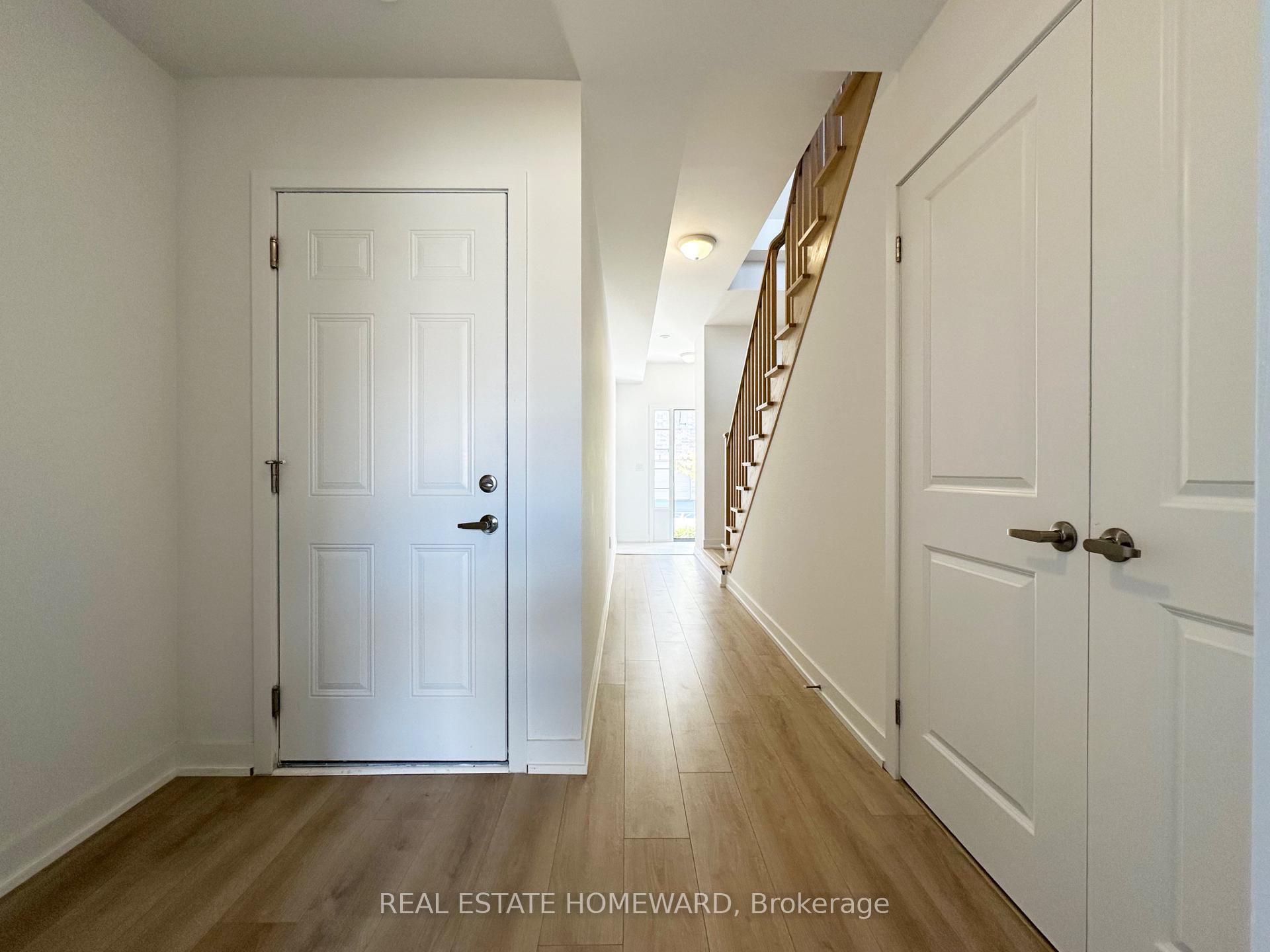 Photo 2 of Unit 303, 1655 Palmers Sawmill Road, Pickering, Duffin Heights — HOMEH