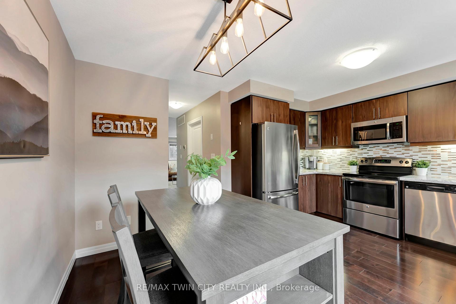 Photo 13 of Unit 9B, 388 Old Huron Road, Kitchener, Brigadoon — HOMEH