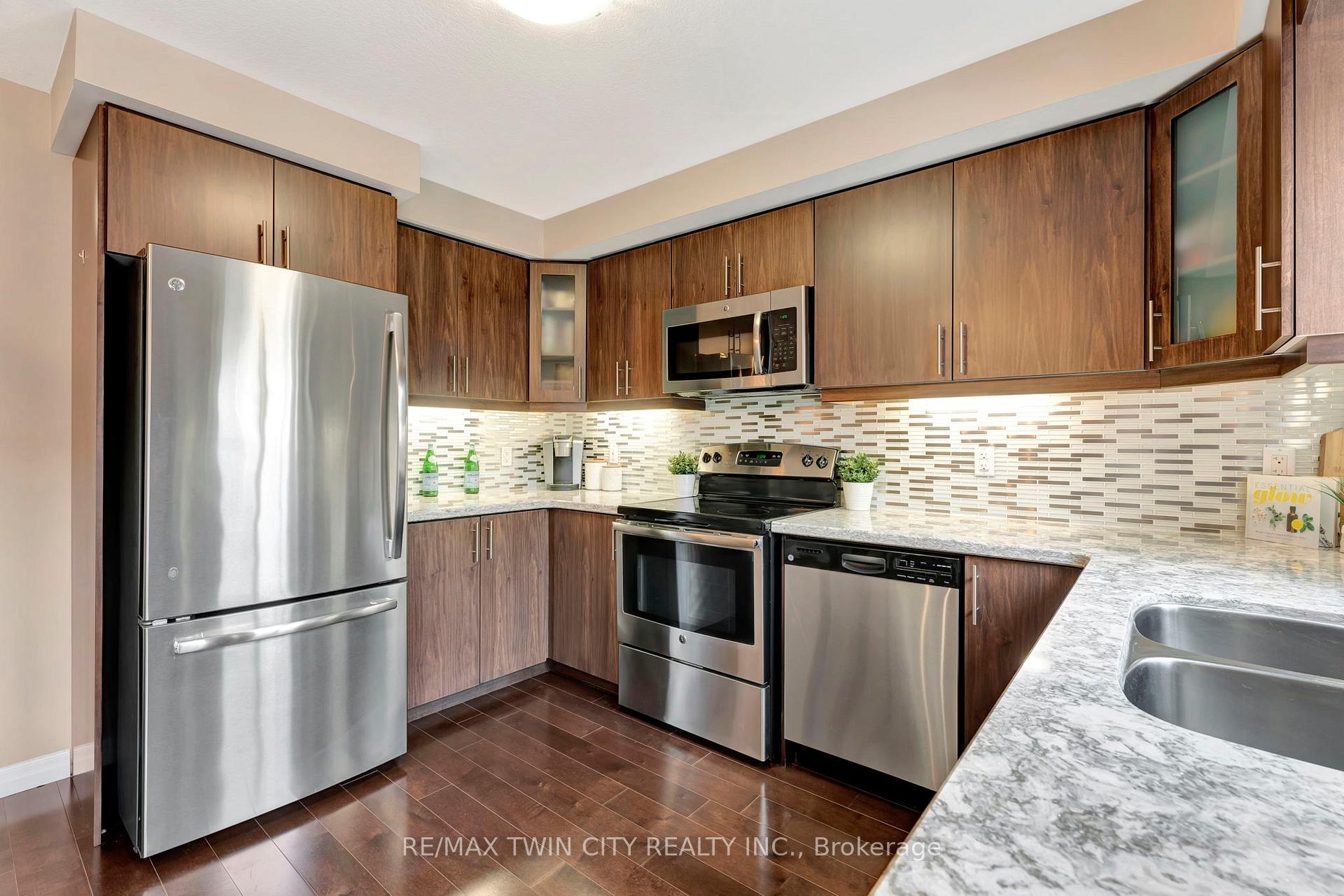 Photo 16 of Unit 9B, 388 Old Huron Road, Kitchener, Brigadoon — HOMEH