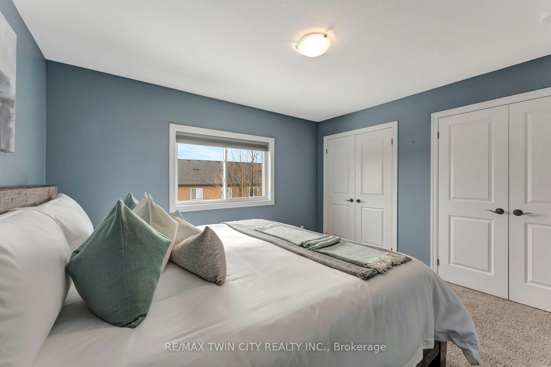 Photo 17 of Unit 9B, 388 Old Huron Road, Kitchener, Brigadoon — HOMEH