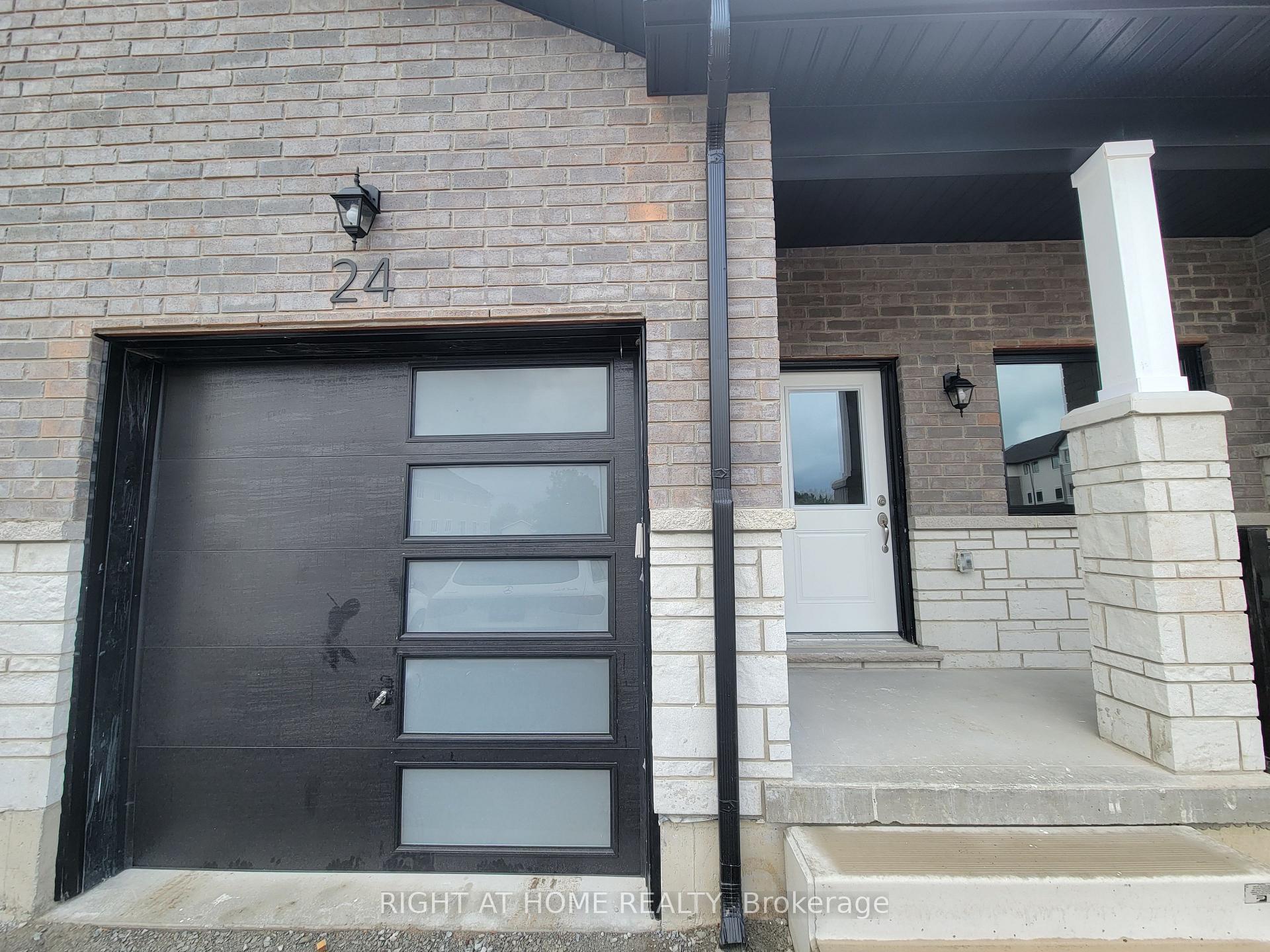 Photo 4 of 24 Lahey Crescent, Penetanguishene — HOMEH