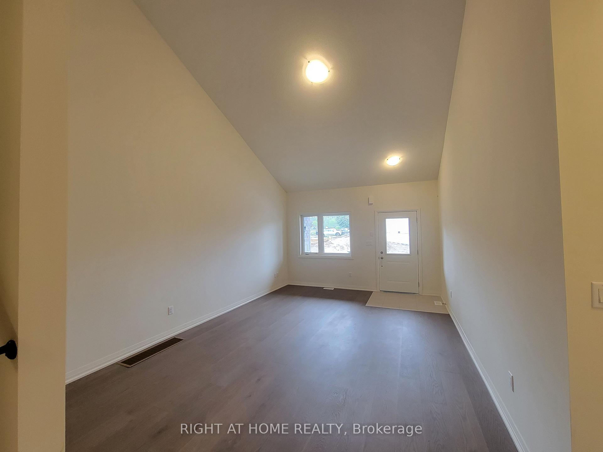 Photo 19 of 24 Lahey Crescent, Penetanguishene — HOMEH