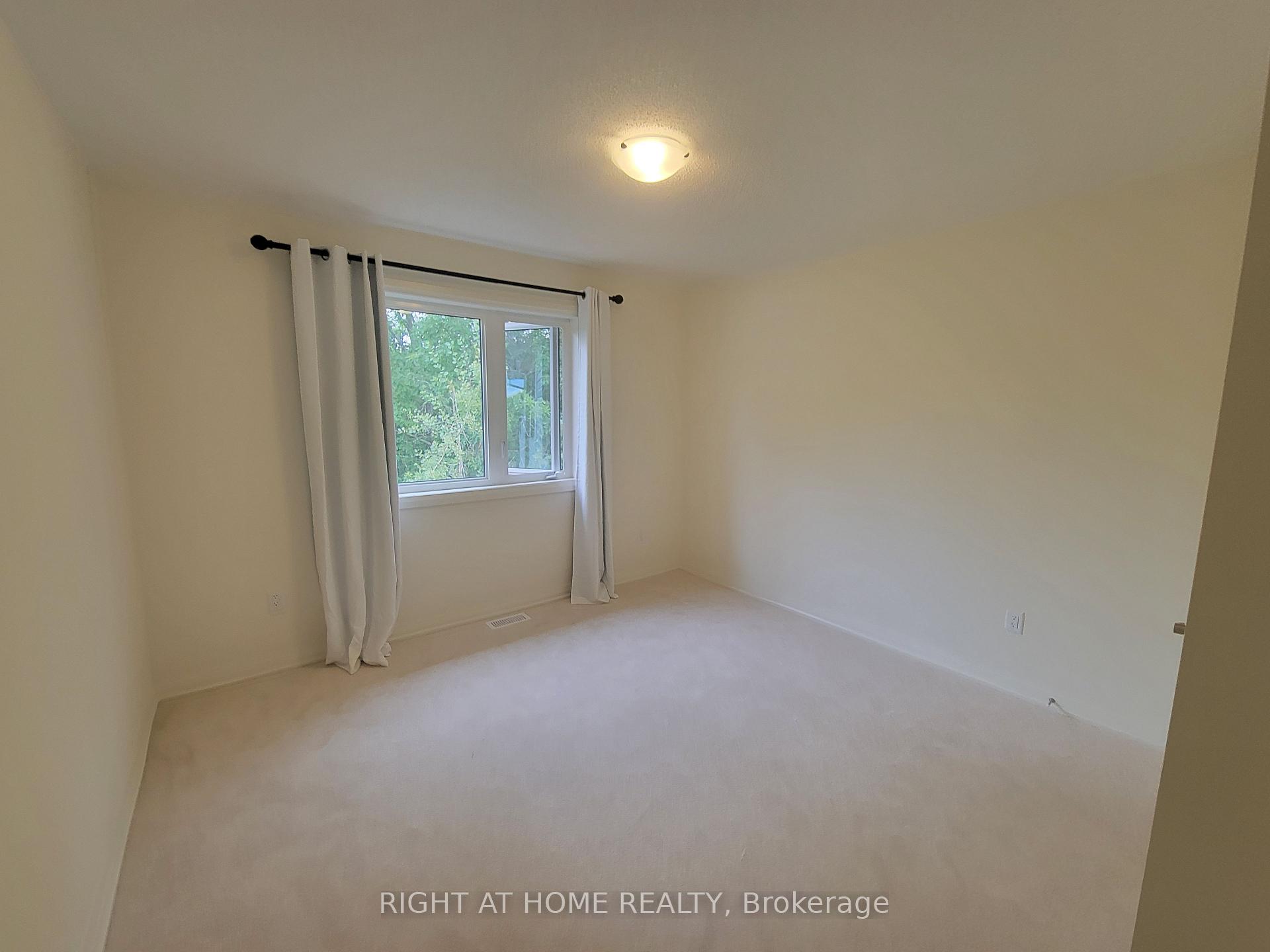 Photo 15 of 24 Lahey Crescent, Penetanguishene — HOMEH