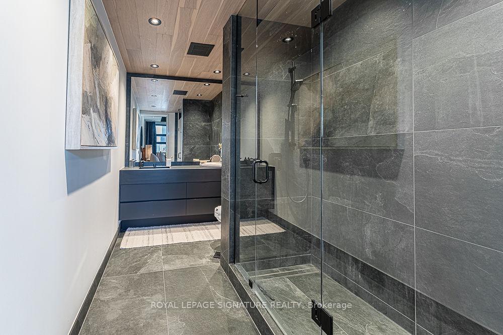 Photo 12 of Unit 705, 60 Bathurst Street, Toronto, Niagara — HOMEH