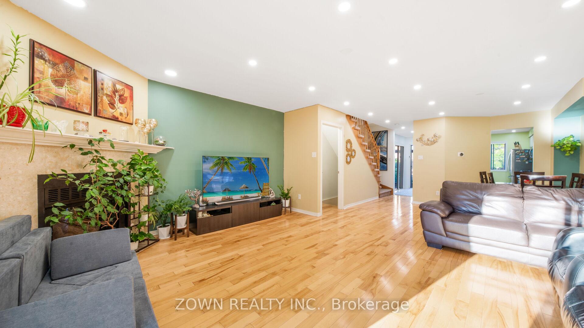 Photo 15 of Unit 2, 6 Mason Road, Scarborough, Scarborough Village — HOMEH