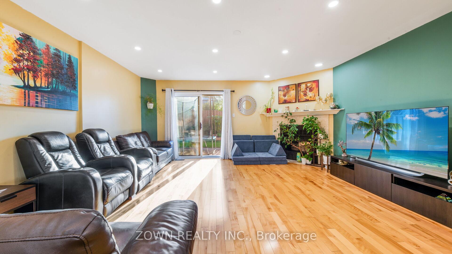 Photo 7 of Unit 2, 6 Mason Road, Scarborough, Scarborough Village — HOMEH