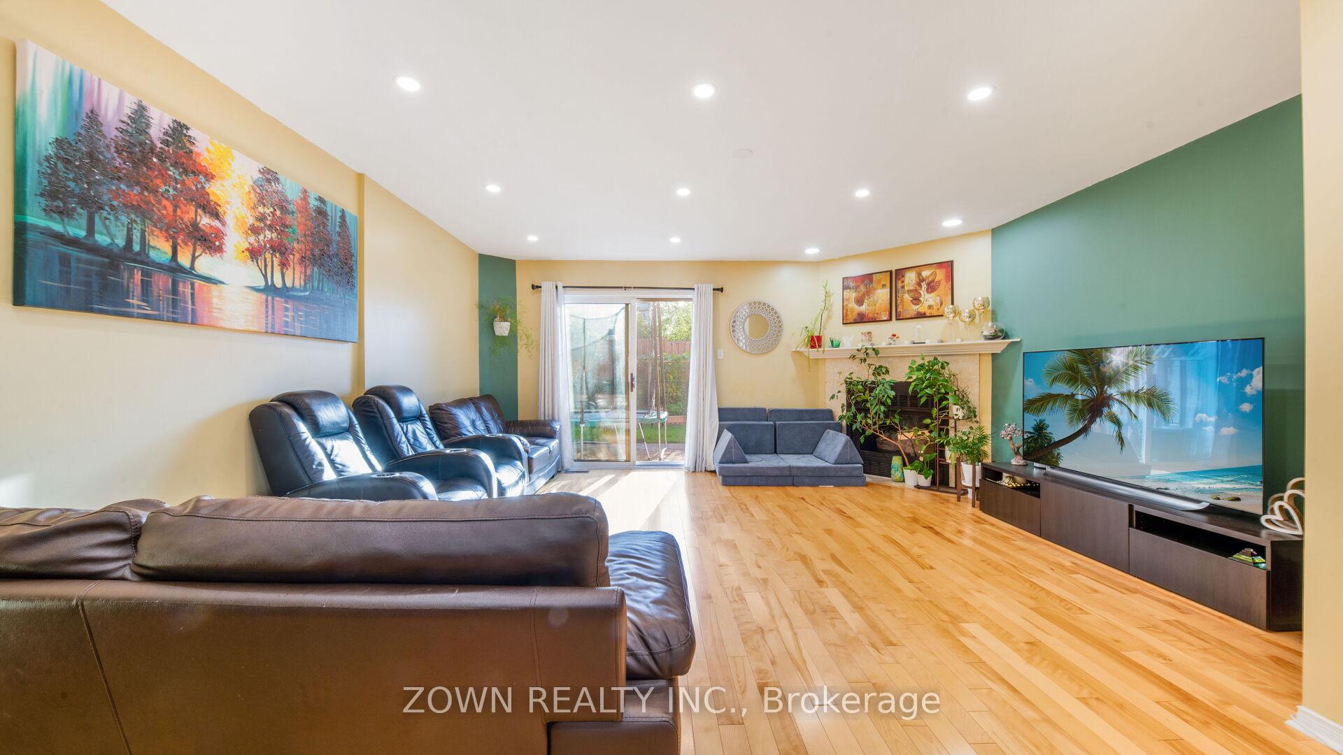 Photo 10 of Unit 2, 6 Mason Road, Scarborough, Scarborough Village — HOMEH
