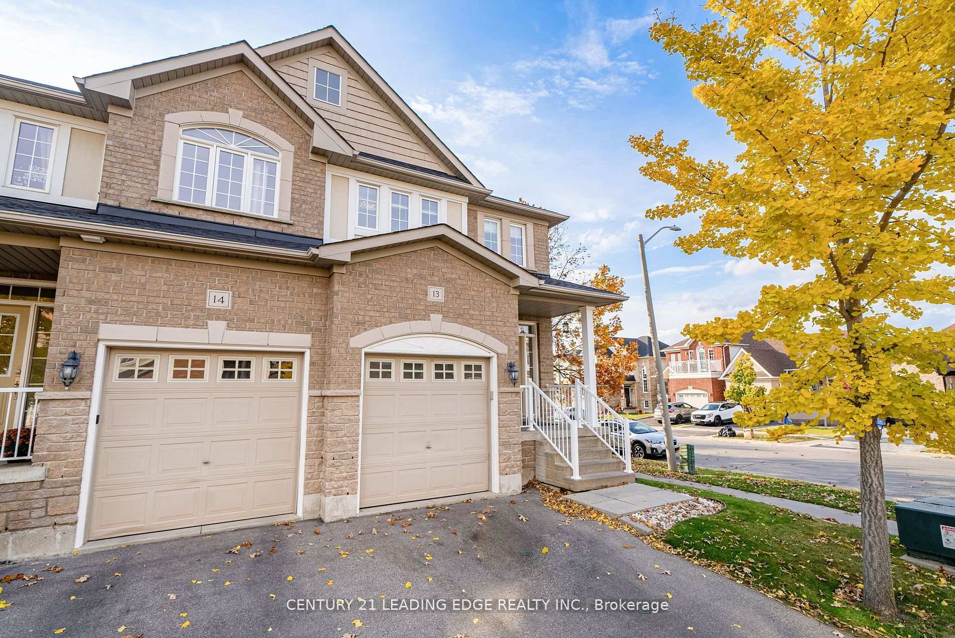 Photo 6 of Unit 13, 1070 Glenbourne Drive, Oshawa, Pinecrest — HOMEH
