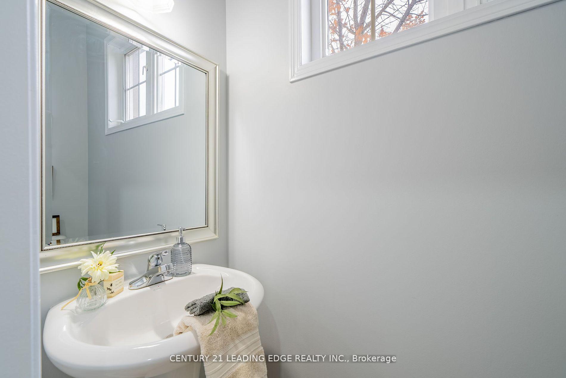 Photo 15 of Unit 13, 1070 Glenbourne Drive, Oshawa, Pinecrest — HOMEH