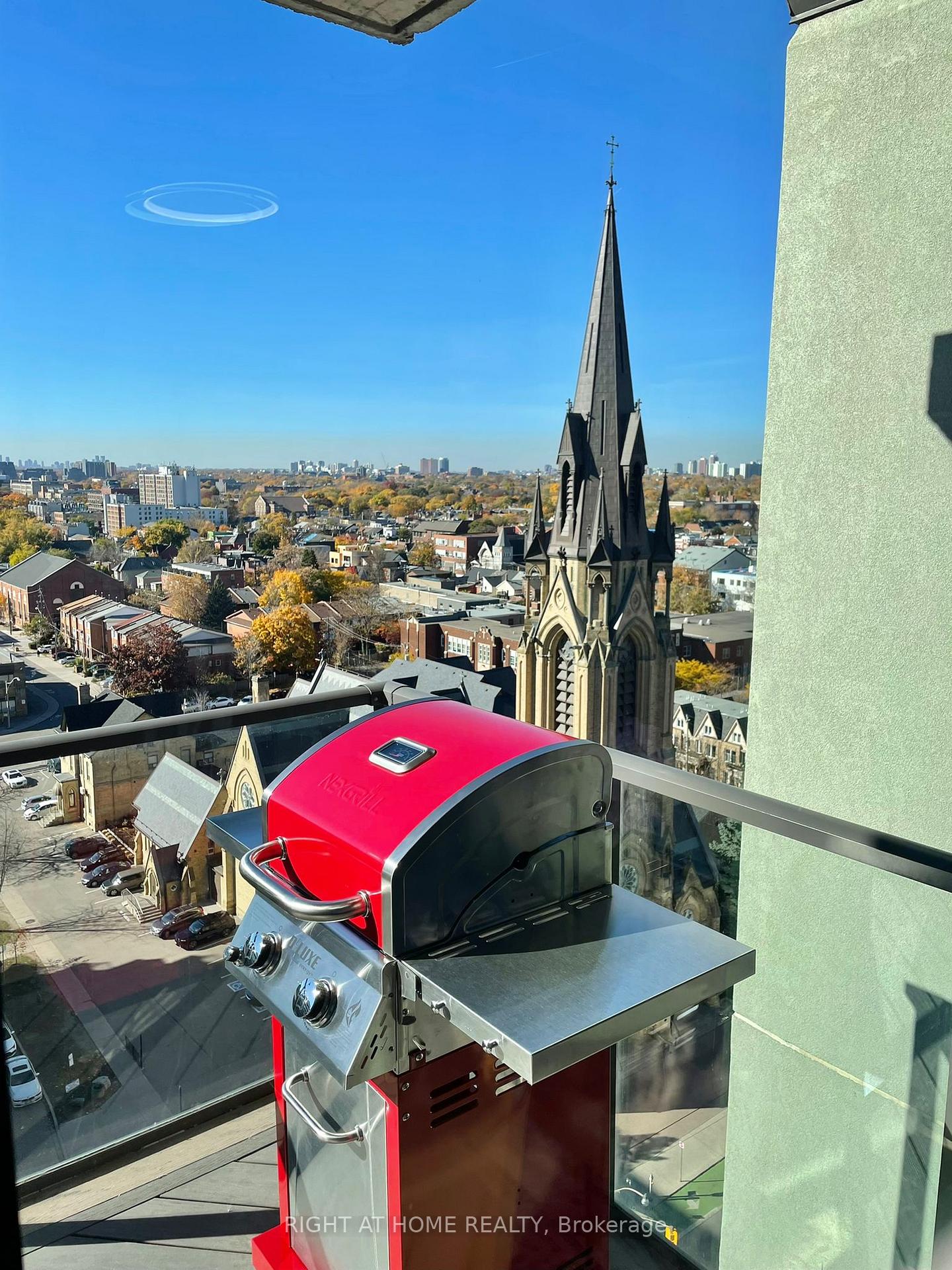Photo 27 of Unit 1205, 111 Bathurst Street, Toronto, Waterfront Communities — HOMEH