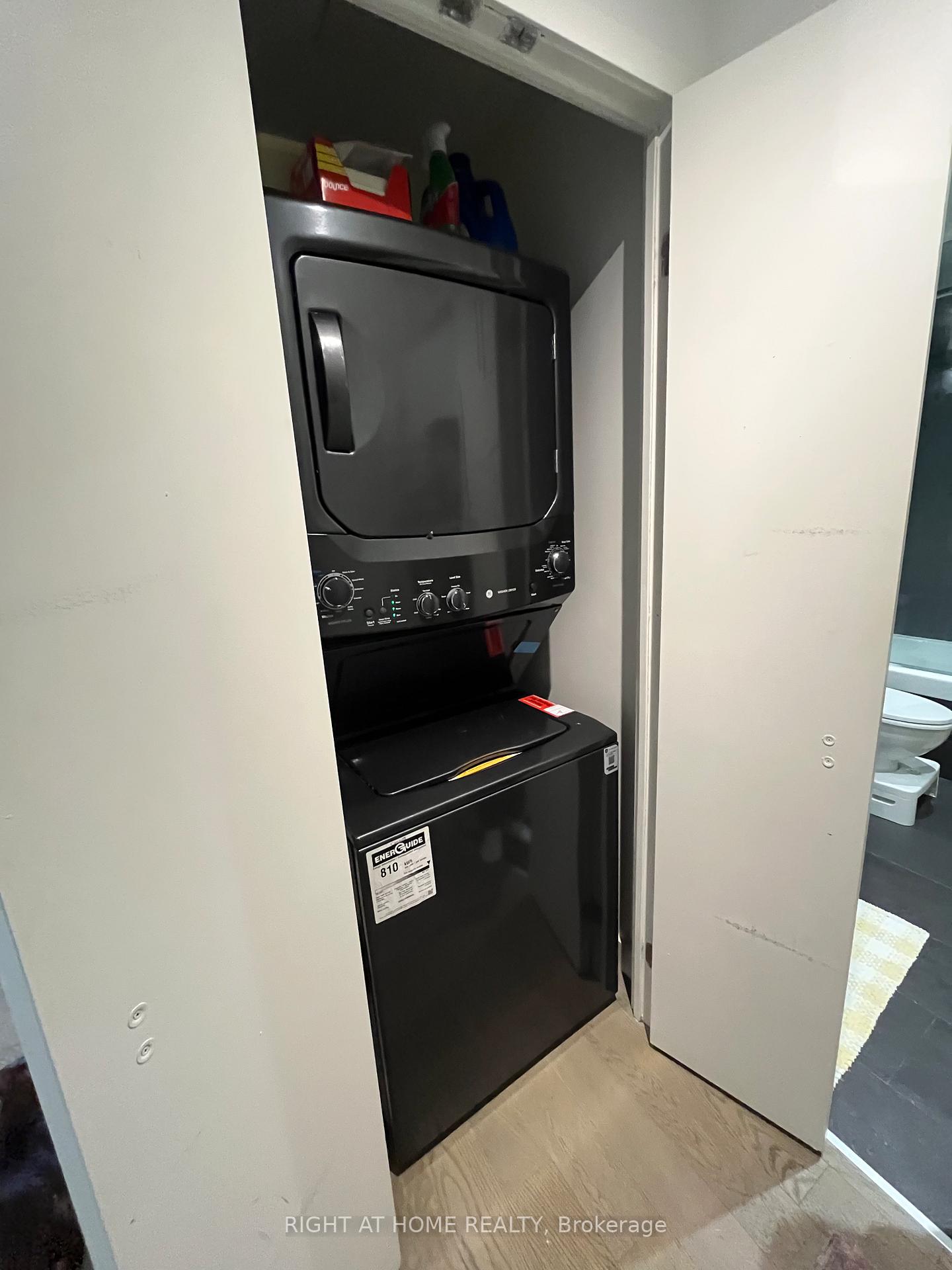 Photo 18 of Unit 1205, 111 Bathurst Street, Toronto, Waterfront Communities — HOMEH