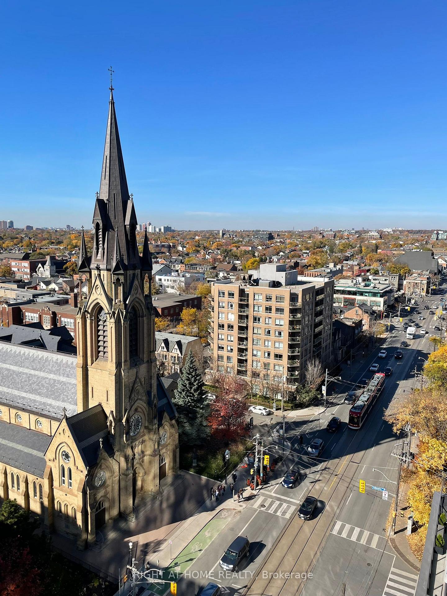 Photo 29 of Unit 1205, 111 Bathurst Street, Toronto, Waterfront Communities — HOMEH