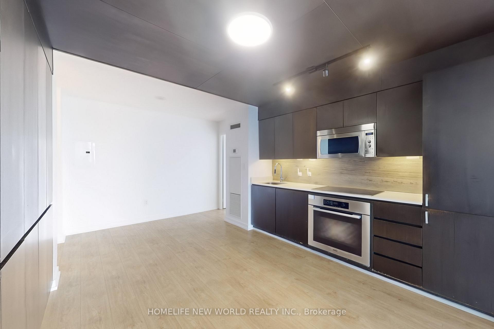 Photo 9 of Unit 1502, 10 Capreol Court, Toronto, Waterfront Communities — HOMEH