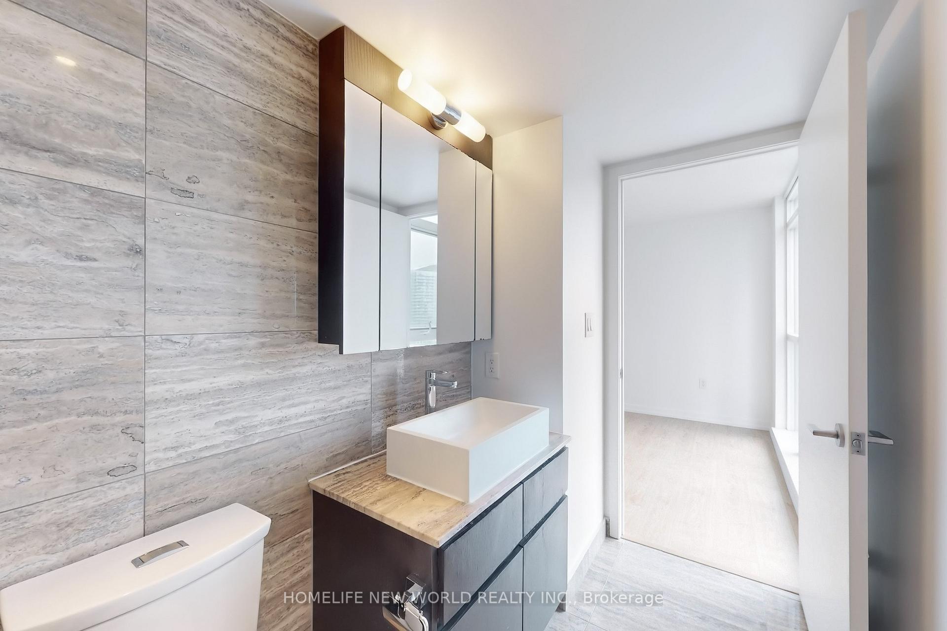 Photo 19 of Unit 1502, 10 Capreol Court, Toronto, Waterfront Communities — HOMEH