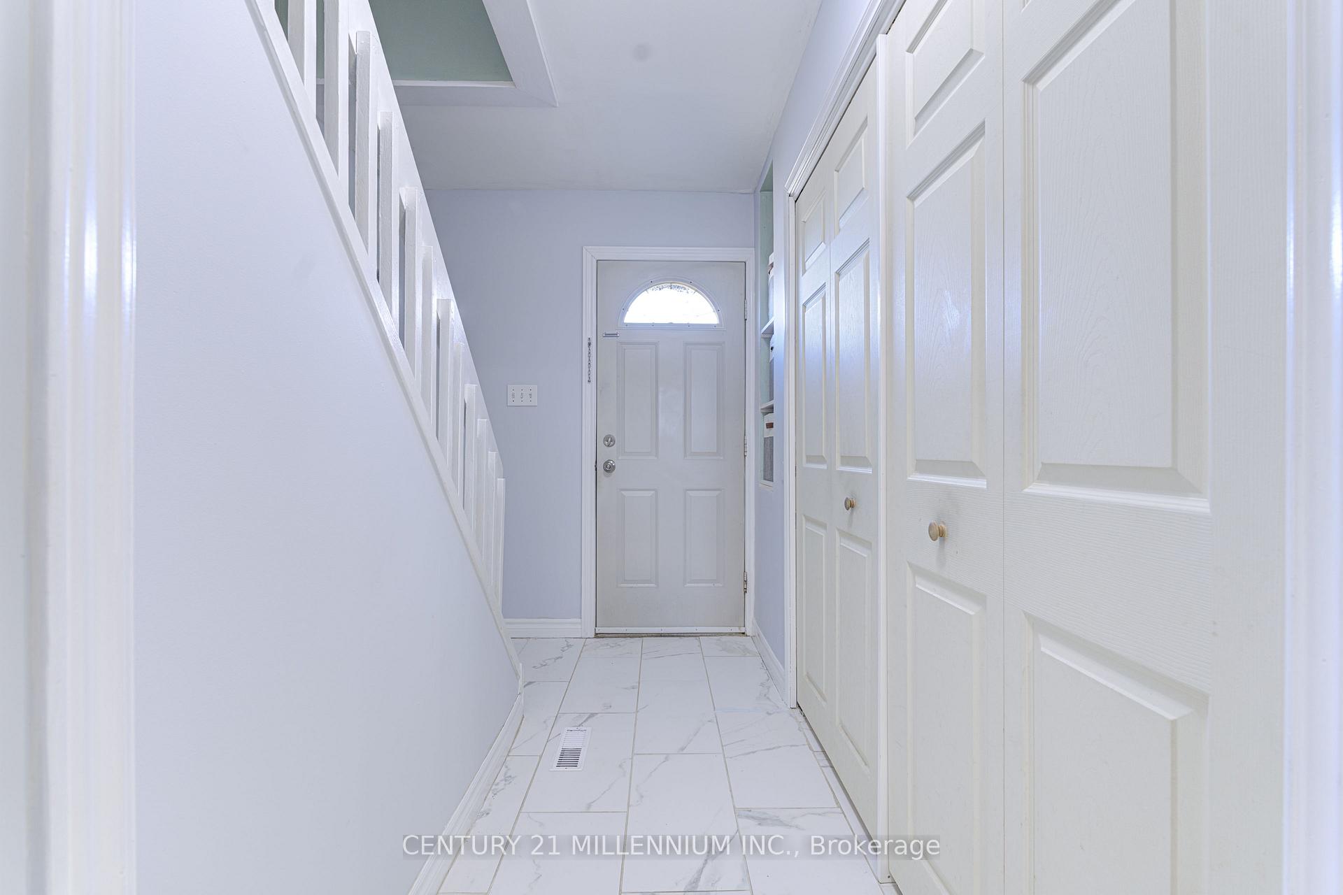 Photo 8 of Unit 1, 1350 Limeridge Road E, Hamilton, Trenholme — HOMEH
