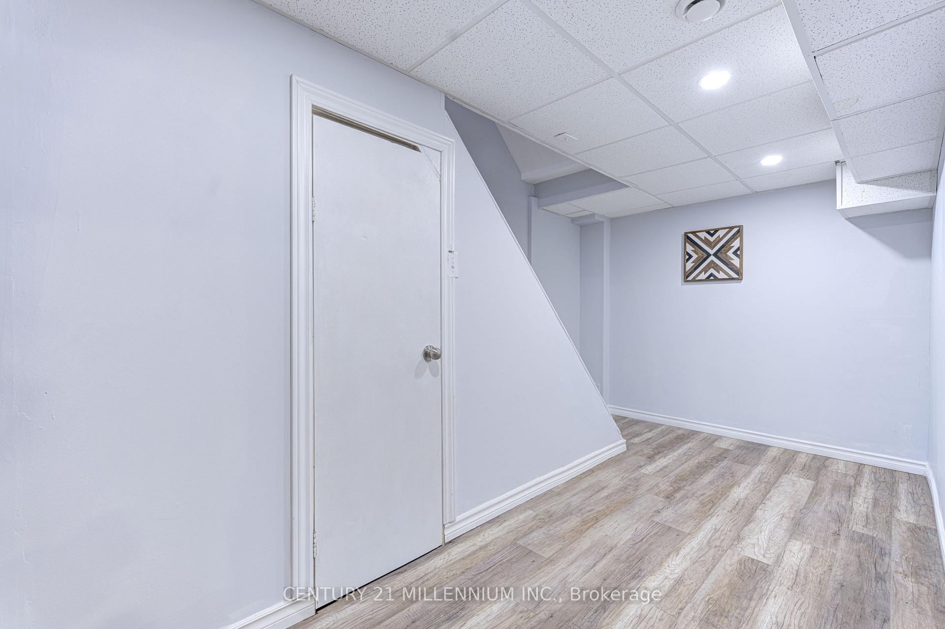 Photo 36 of Unit 1, 1350 Limeridge Road E, Hamilton, Trenholme — HOMEH