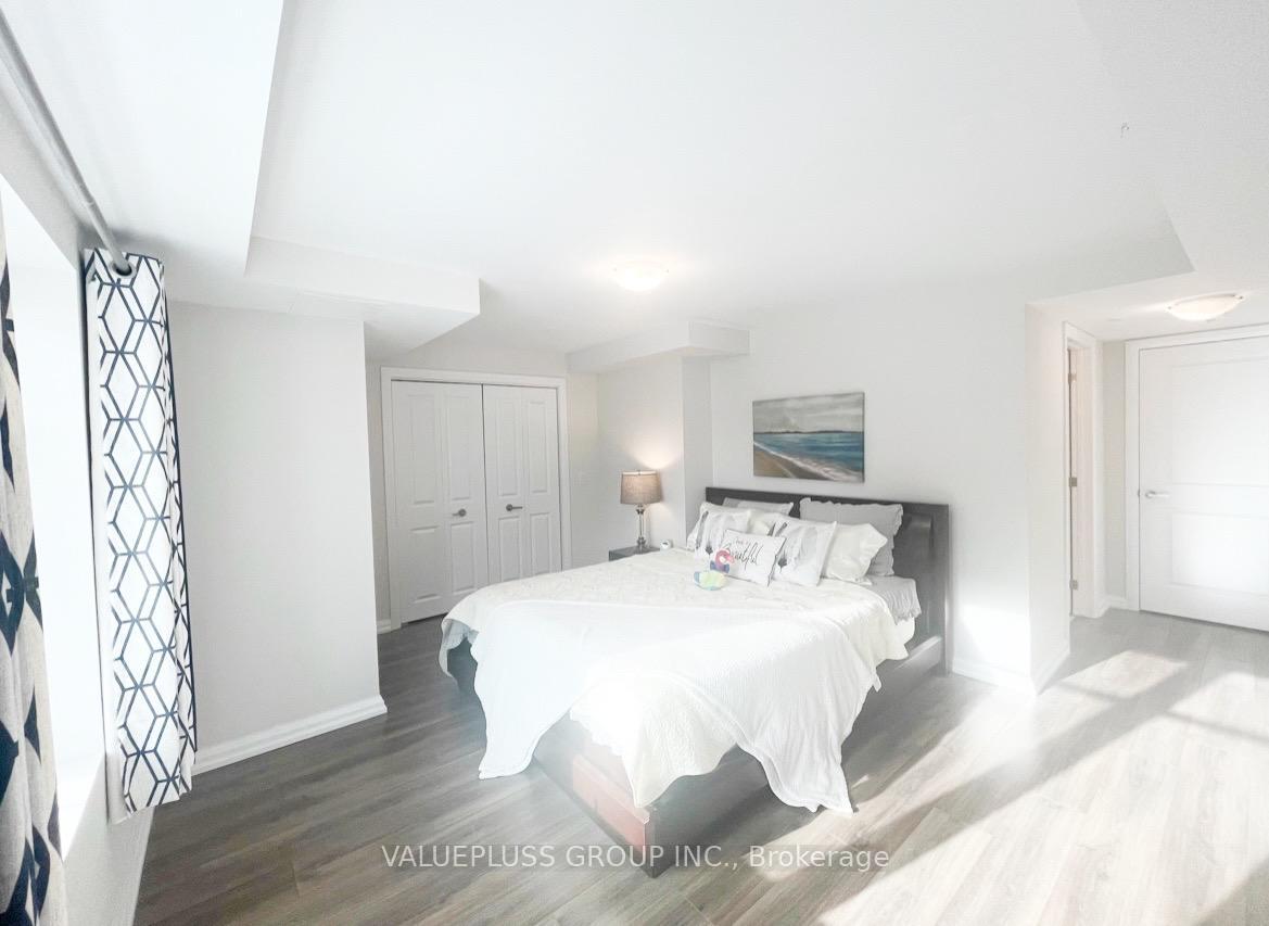 Photo 7 of Unit 301, 778 Laurelwood Drive, Waterloo — HOMEH
